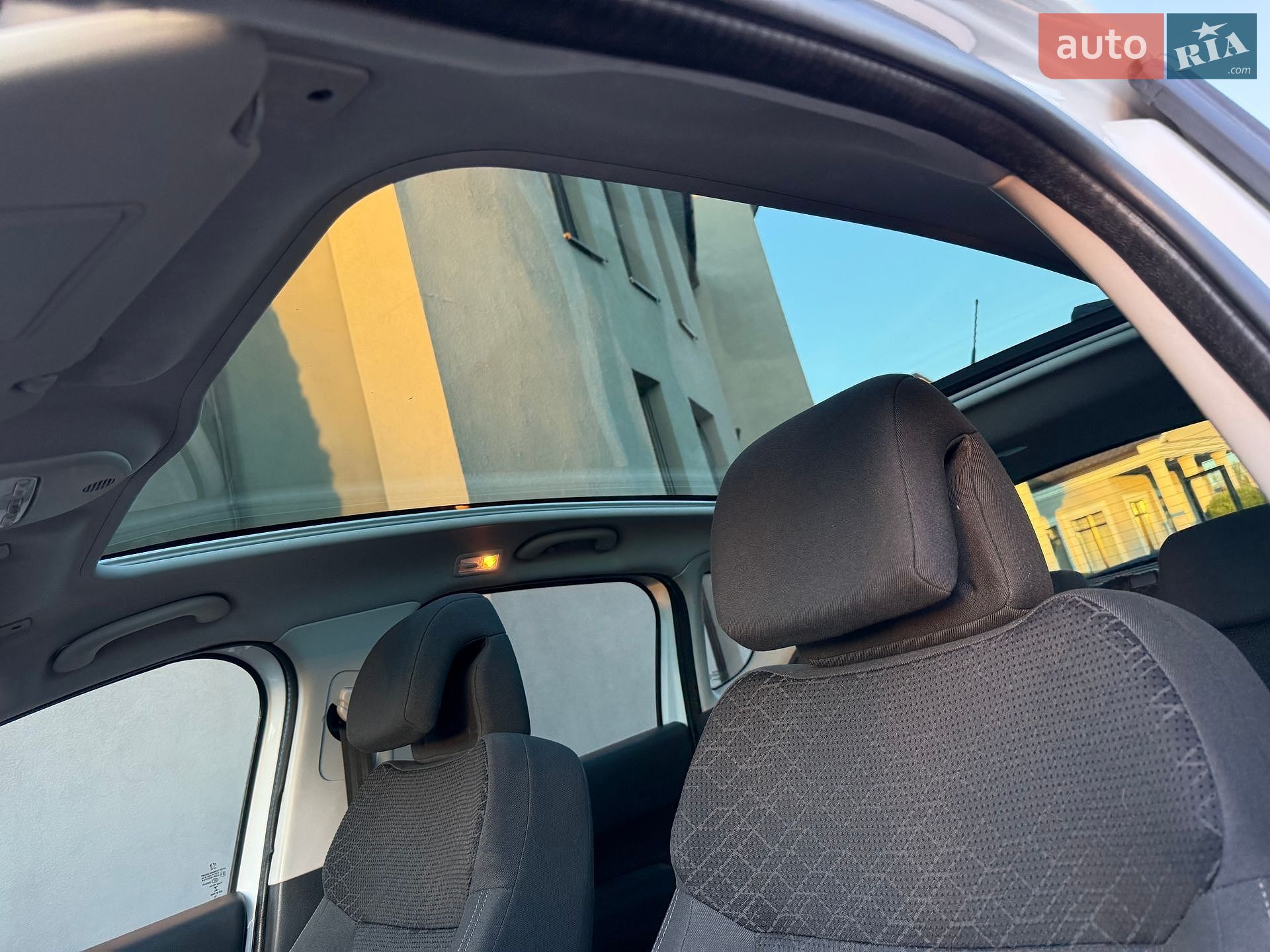 Peugeot 3008 2016 VIN VF30UBHZTFS187567 фото оголошення 54 з 83