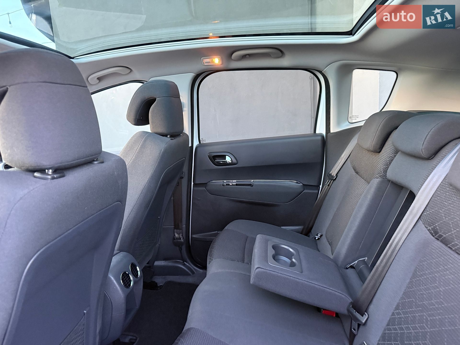 Peugeot 3008 2016 VIN VF30UBHZTFS187567 фото оголошення 63 з 83