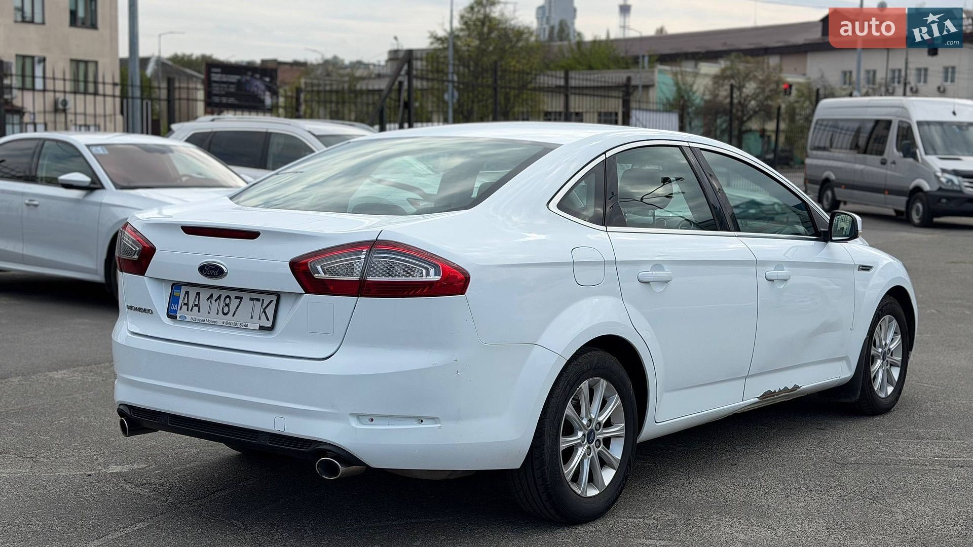 Ford Mondeo 2011 VIN WF0DXXGBBDBJ80615 фото оголошення 13 з 18
