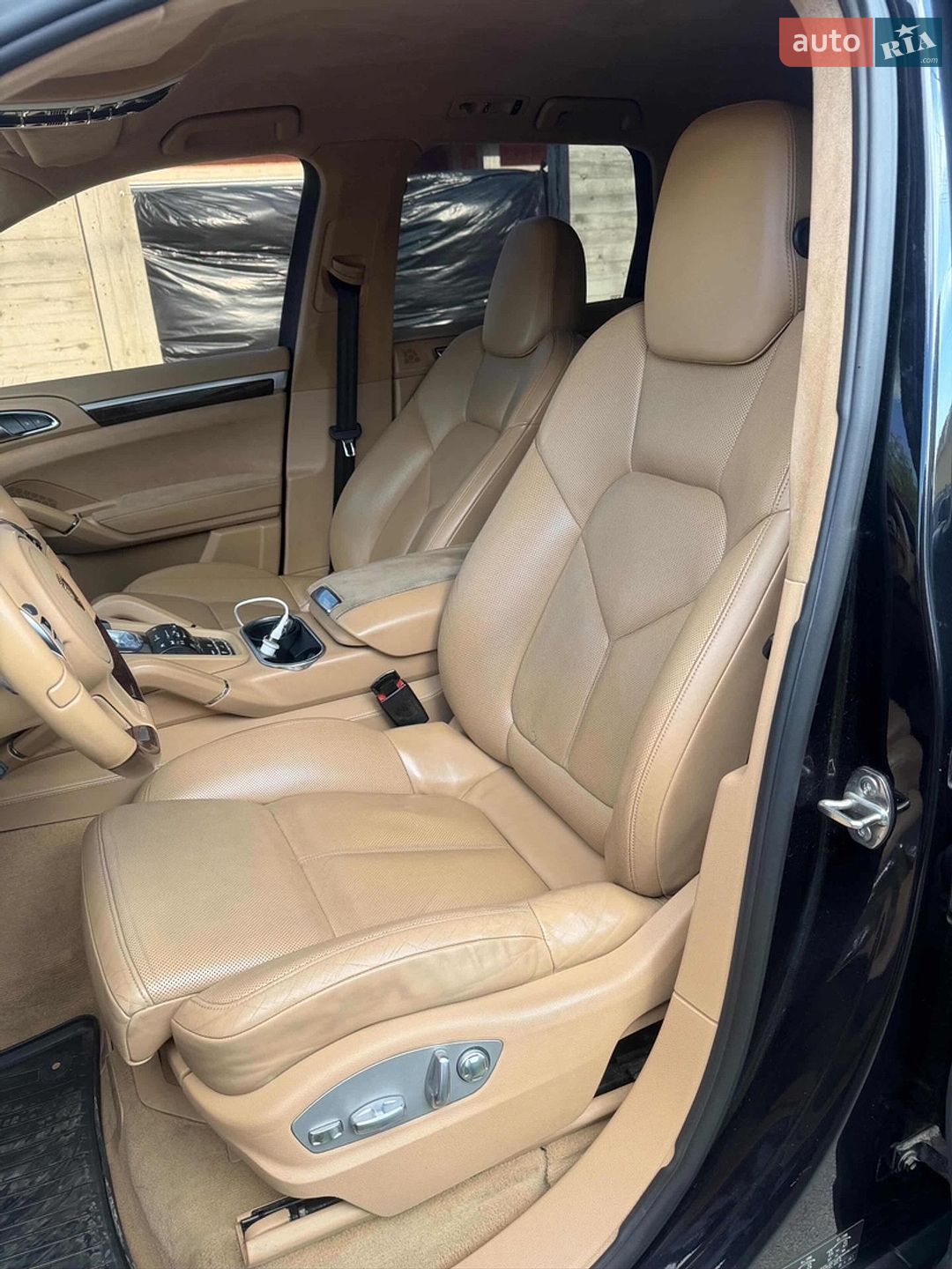 Porsche Cayenne 2012 VIN WP1ZZZ92ZDLA71356 фото оголошення 9 з 9