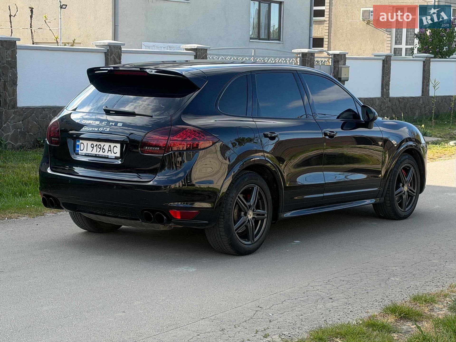 Porsche Cayenne 2012 VIN WP1ZZZ92ZDLA71356 фото оголошення 4 з 9