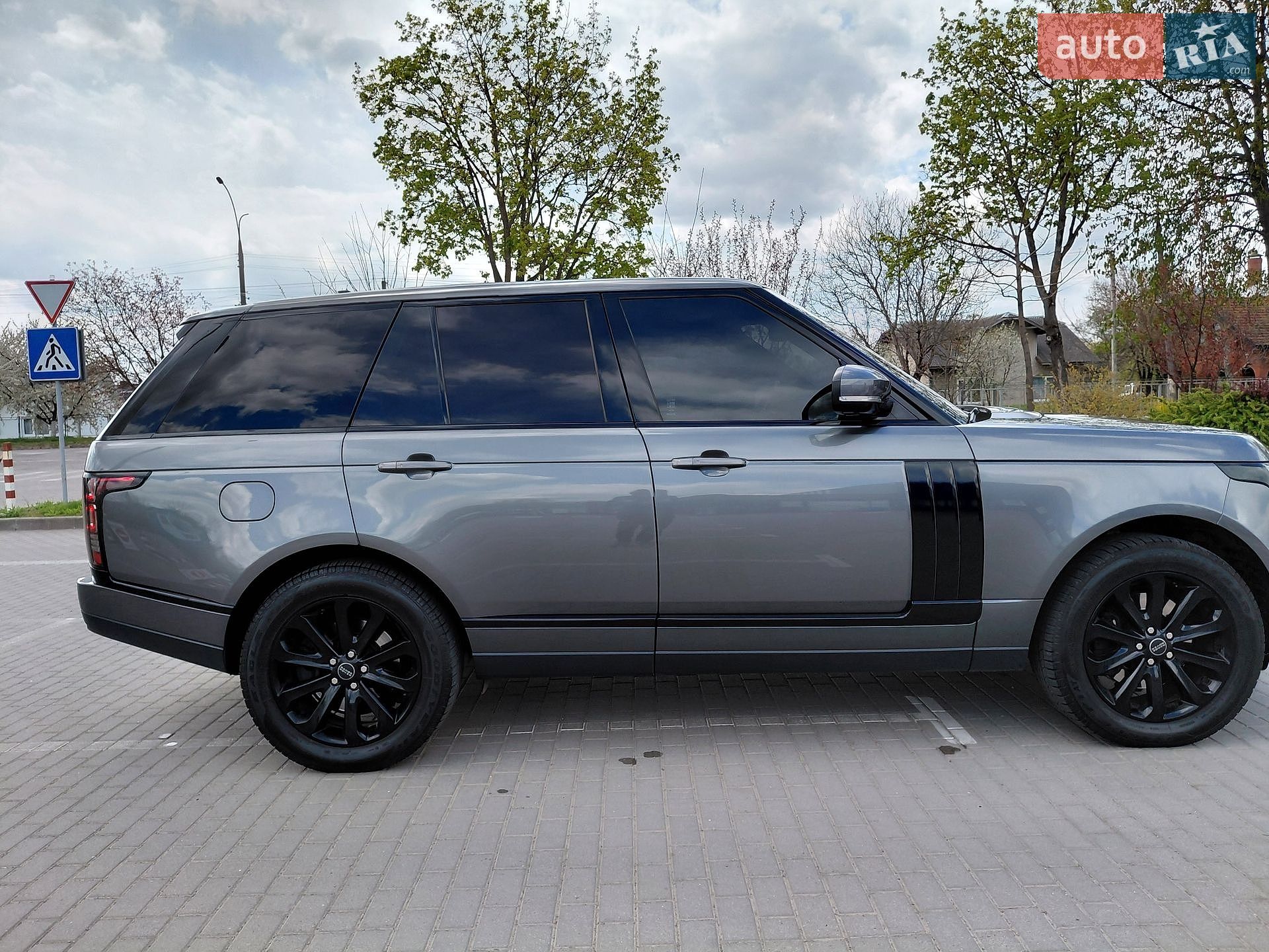 Land Rover Range Rover 2016 VIN SALGS2KF4GA313720 фото оголошення 4 з 96