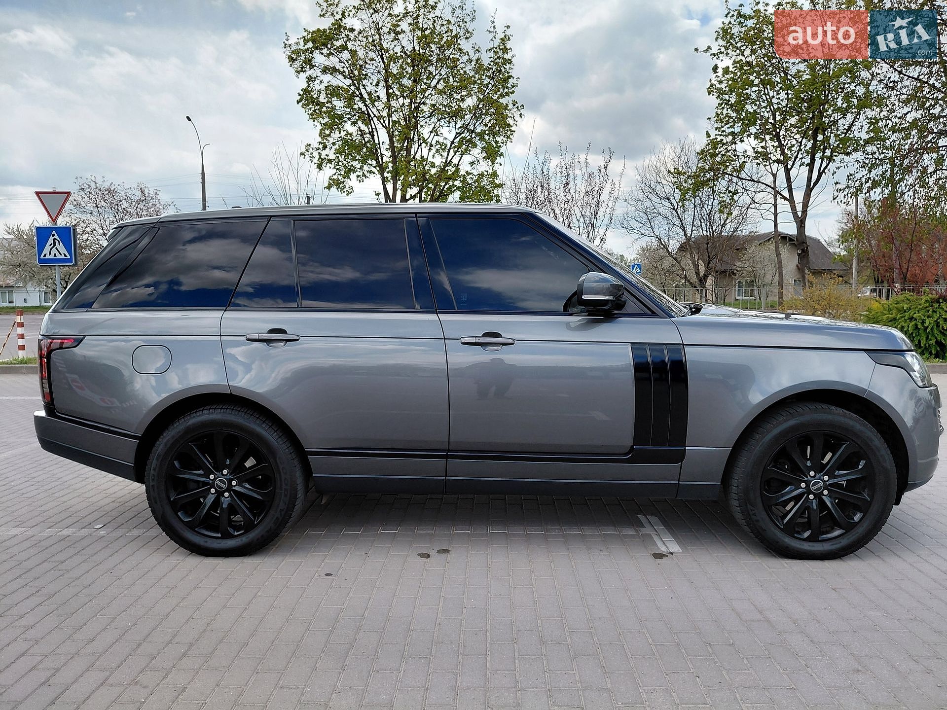 Land Rover Range Rover 2016 VIN SALGS2KF4GA313720 фото оголошення 18 з 96
