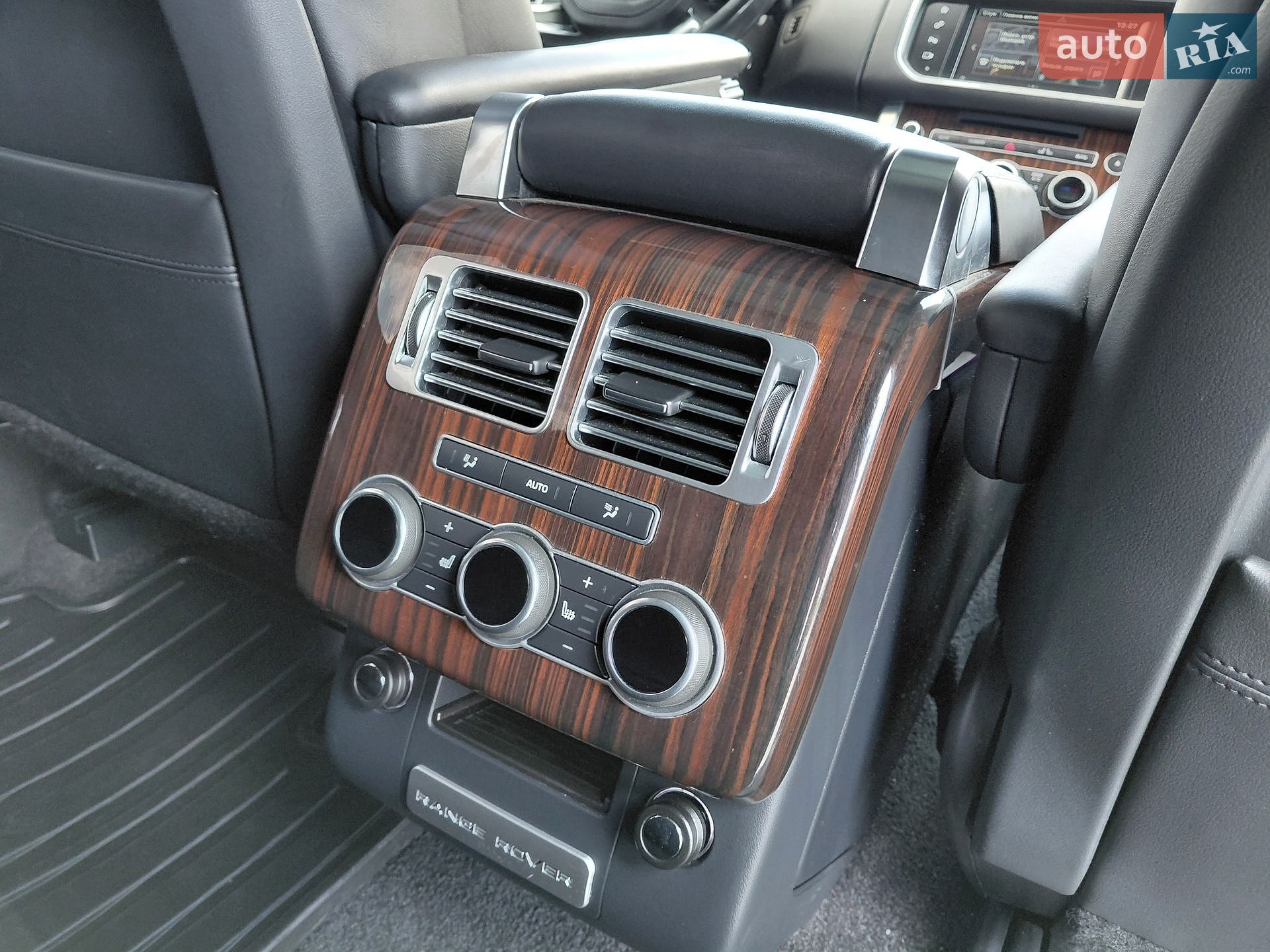 Land Rover Range Rover 2016 VIN SALGS2KF4GA313720 фото оголошення 40 з 96
