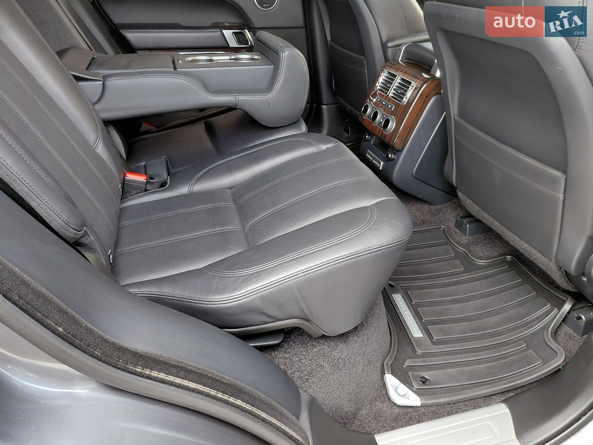 Land Rover Range Rover 2016 VIN SALGS2KF4GA313720 фото оголошення 41 з 96