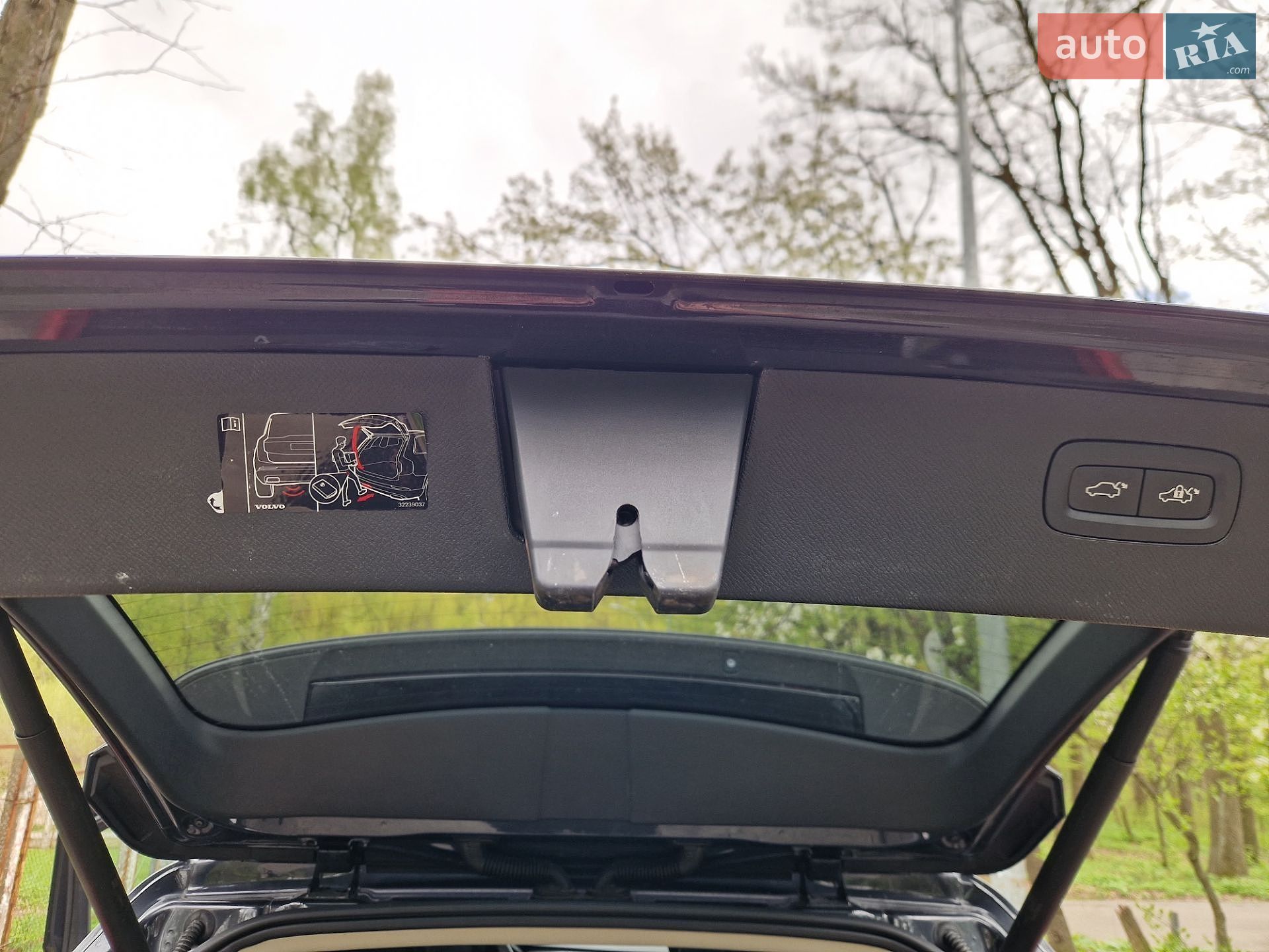 Volvo Xc90 2020 VIN YV4A22PK0M1680173 фото оголошення 12 з 19