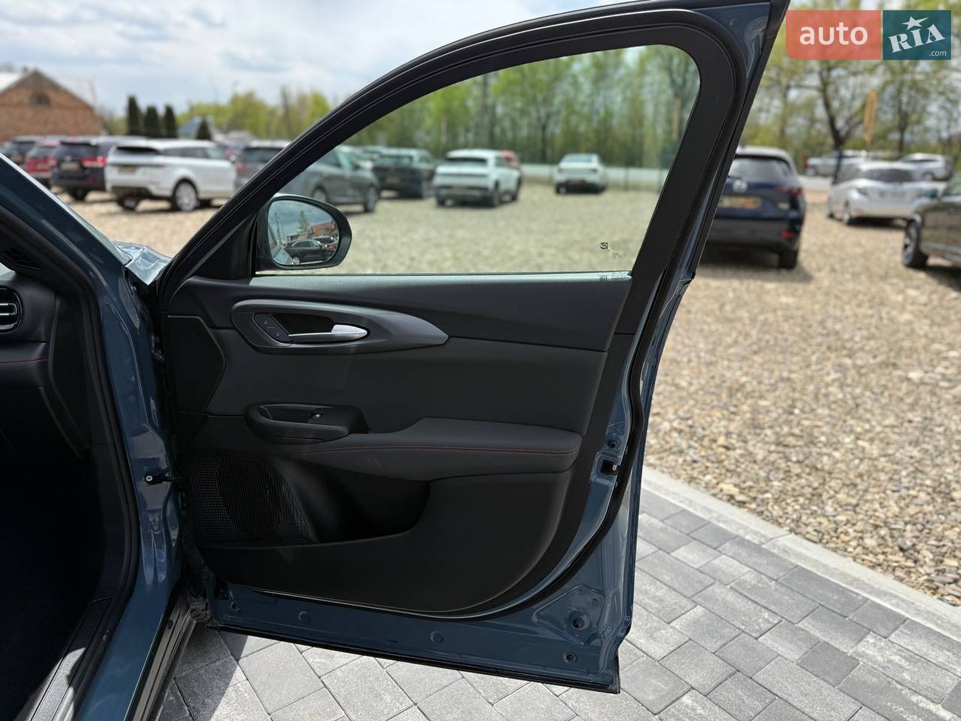 Dodge Hornet 2024 VIN ZACNDFAN2R3A40117 фото оголошення 38 з 45