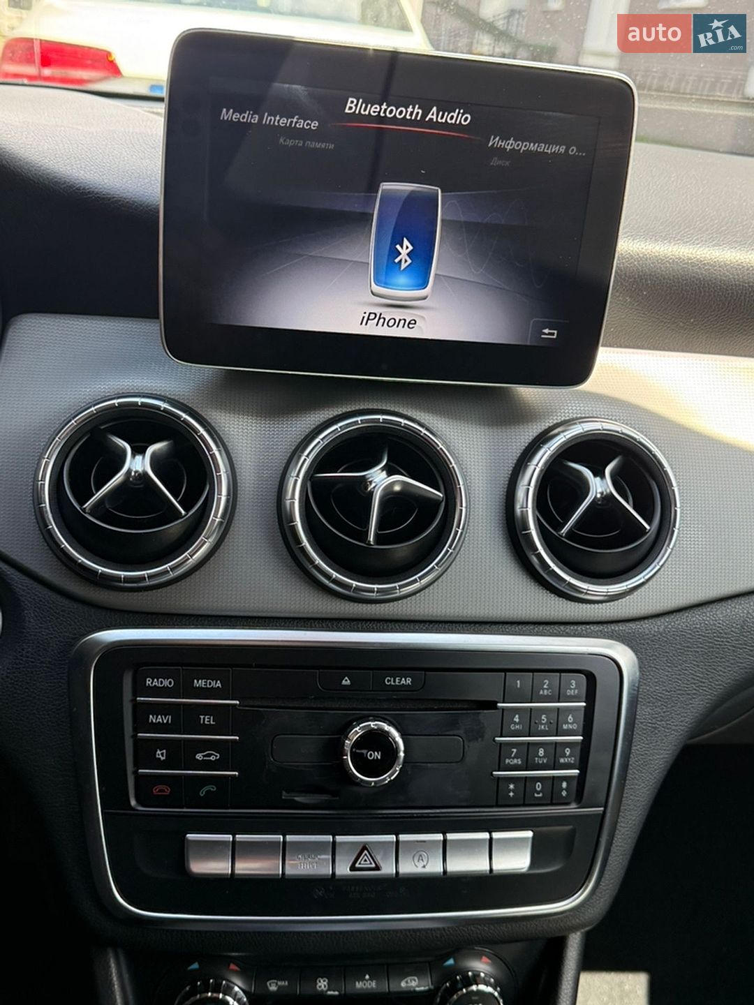 Mercedes-Benz CLA-Class 2018 VIN WDDSJ4EB8JN685558 фото оголошення 18 з 22
