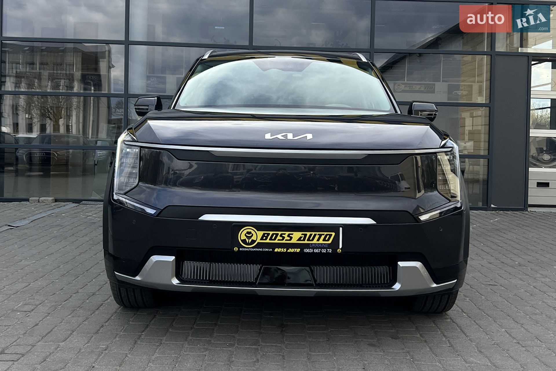 Kia EV9 2024 VIN 5XYAFFS56SG003786 фото оголошення 2 з 30