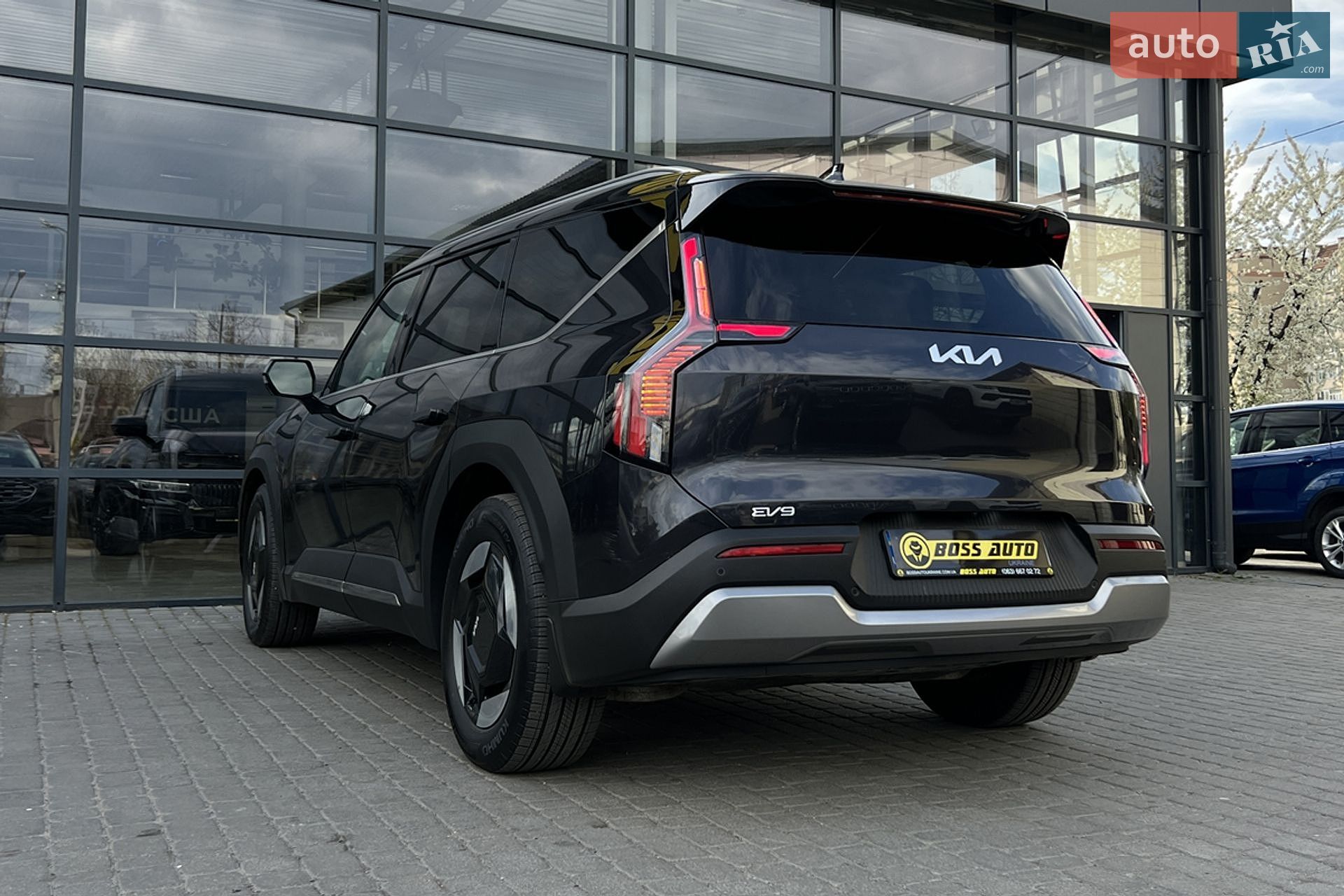 Kia EV9 2024 VIN 5XYAFFS56SG003786 фото оголошення 5 з 30