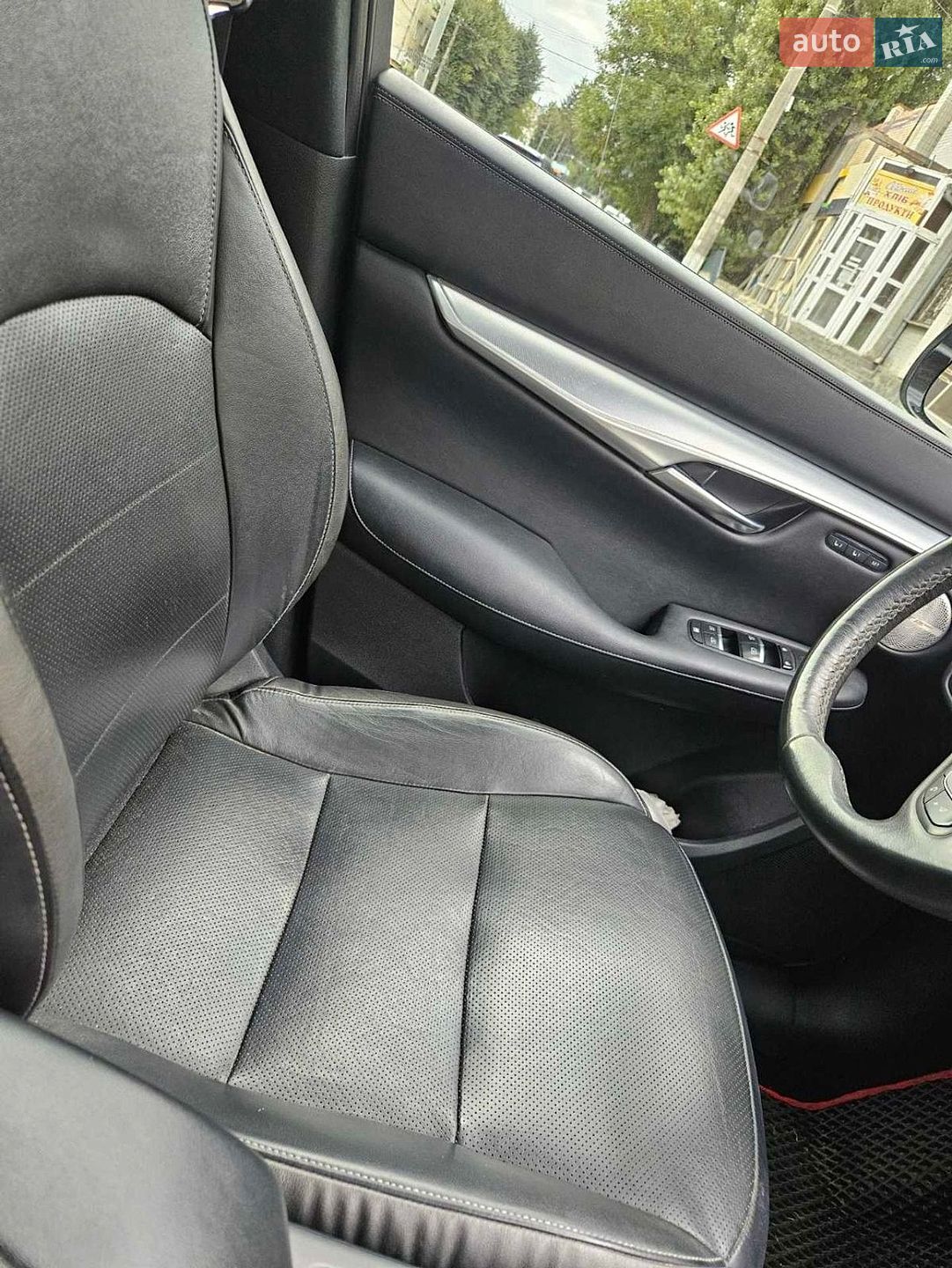 Infiniti QX50 2018 VIN 3PCAJ5M18KF122336 фото оголошення 4 з 13