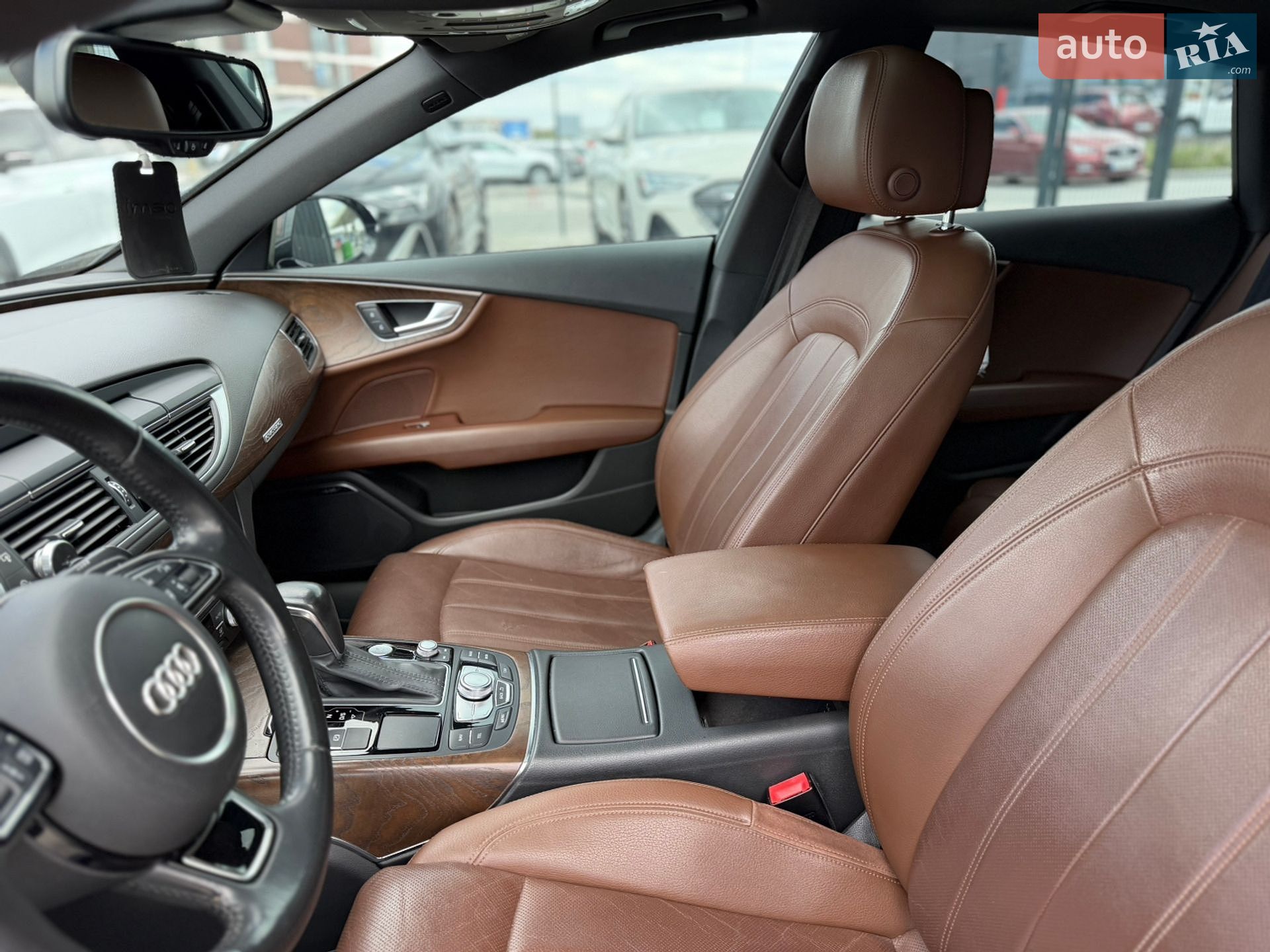 Audi A7 Sportback 2014 VIN WAU2GAFC8GN000964 фото оголошення 16 з 32