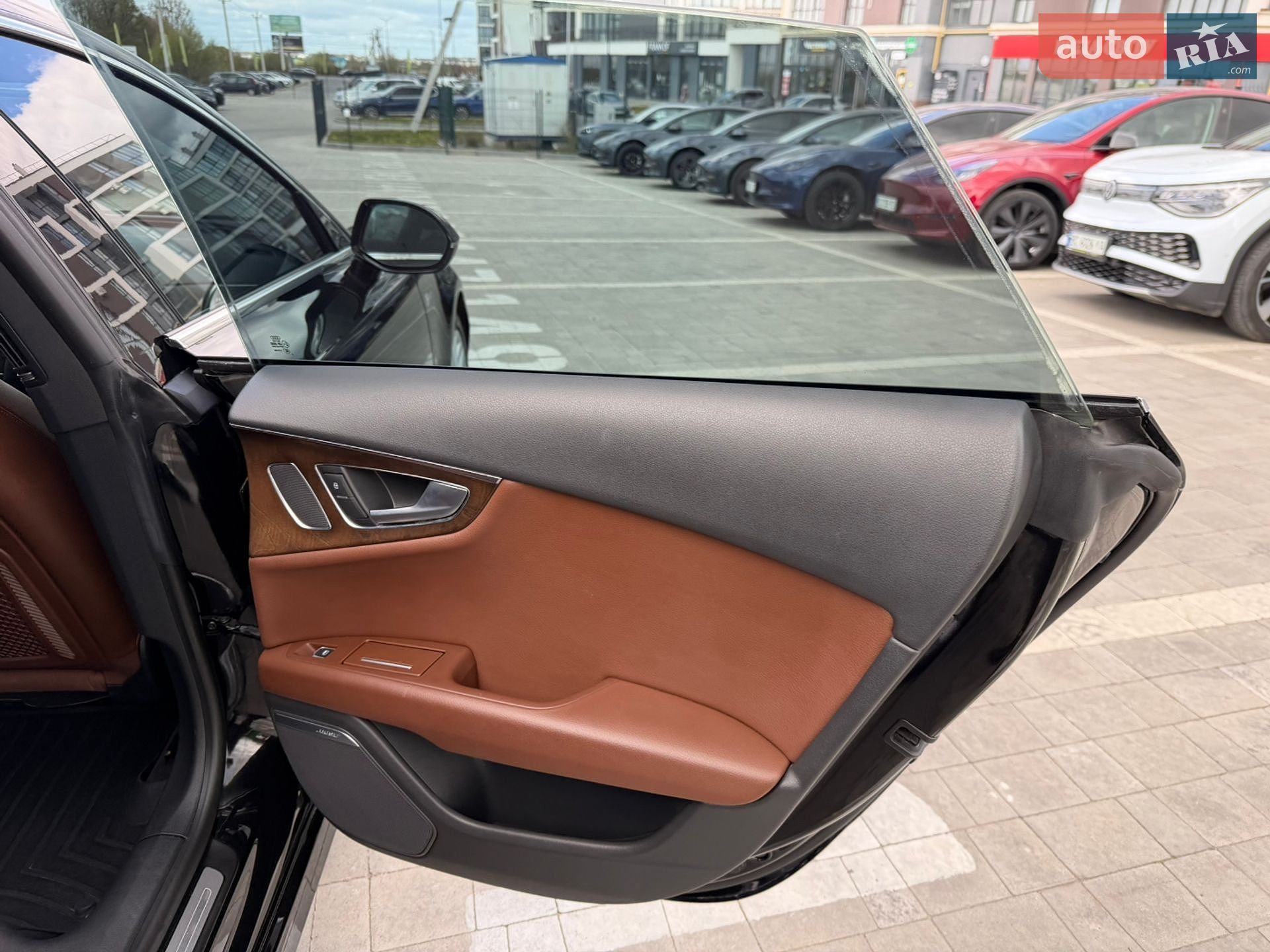 Audi A7 Sportback 2014 VIN WAU2GAFC8GN000964 фото оголошення 30 з 32