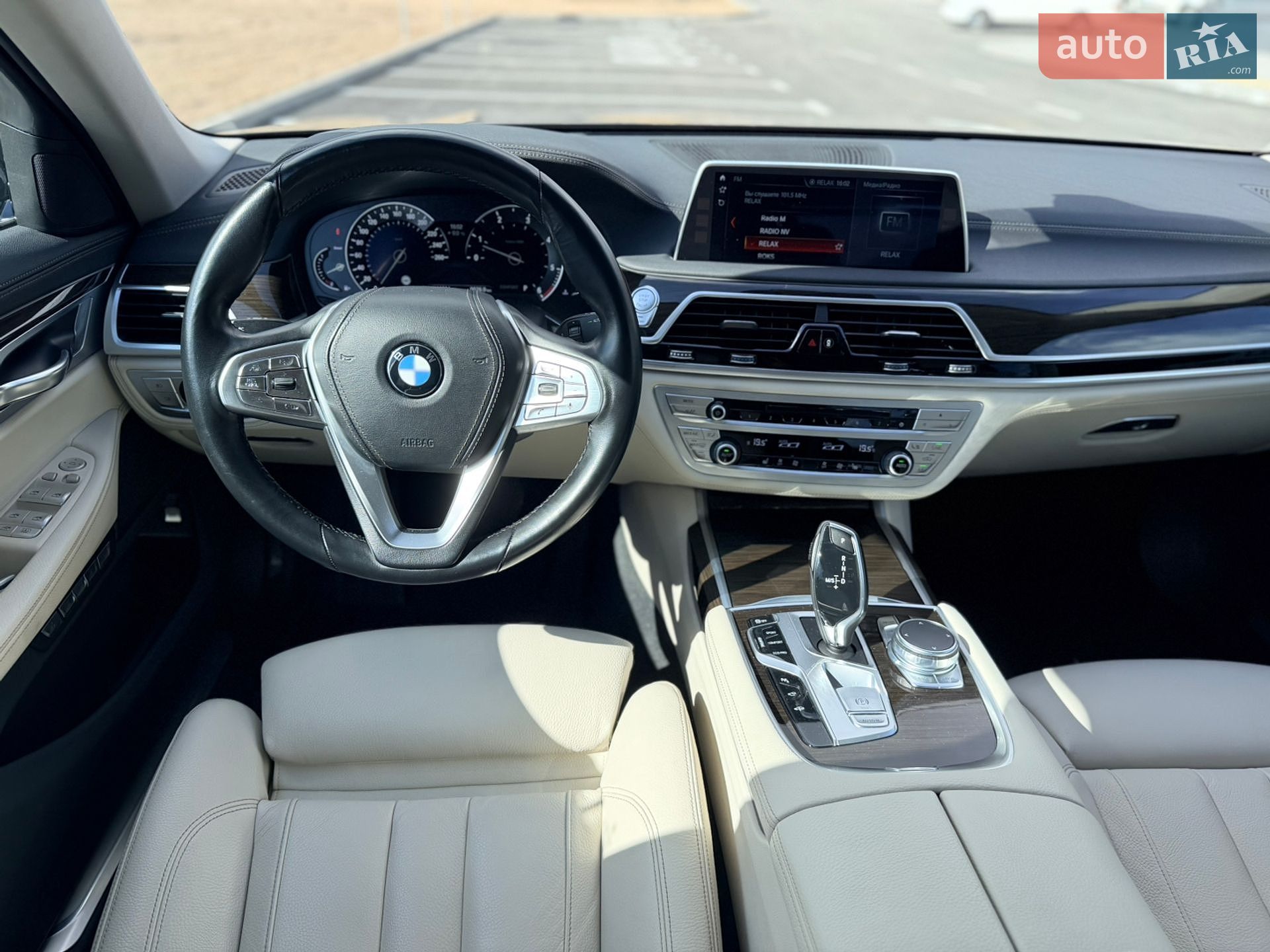 BMW 7 Series 2017 VIN WBA7C21080G809086 фото оголошення 13 з 20