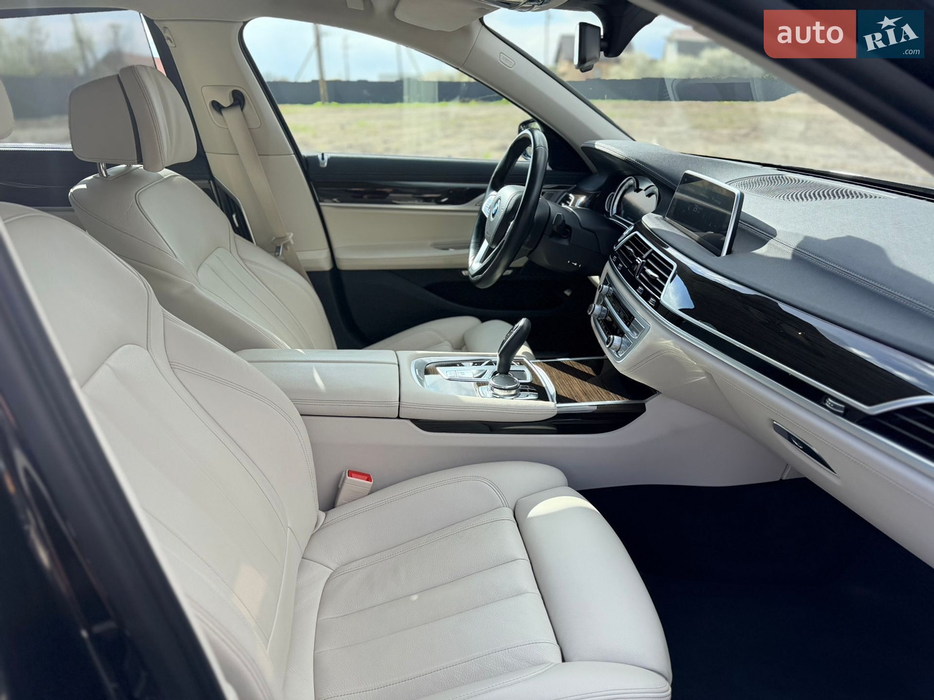 BMW 7 Series 2017 VIN WBA7C21080G809086 фото оголошення 16 з 20
