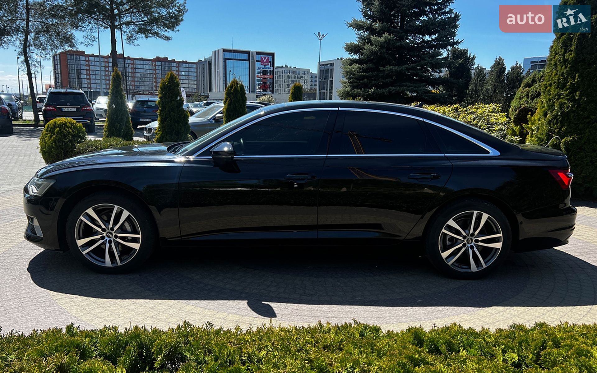 Audi A6 2022 VIN WAUD3BF23PN043156 фото оголошення 5 з 28
