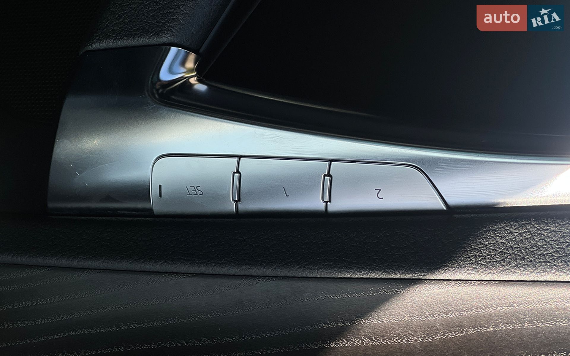 Audi A6 2022 VIN WAUD3BF23PN043156 фото оголошення 19 з 28