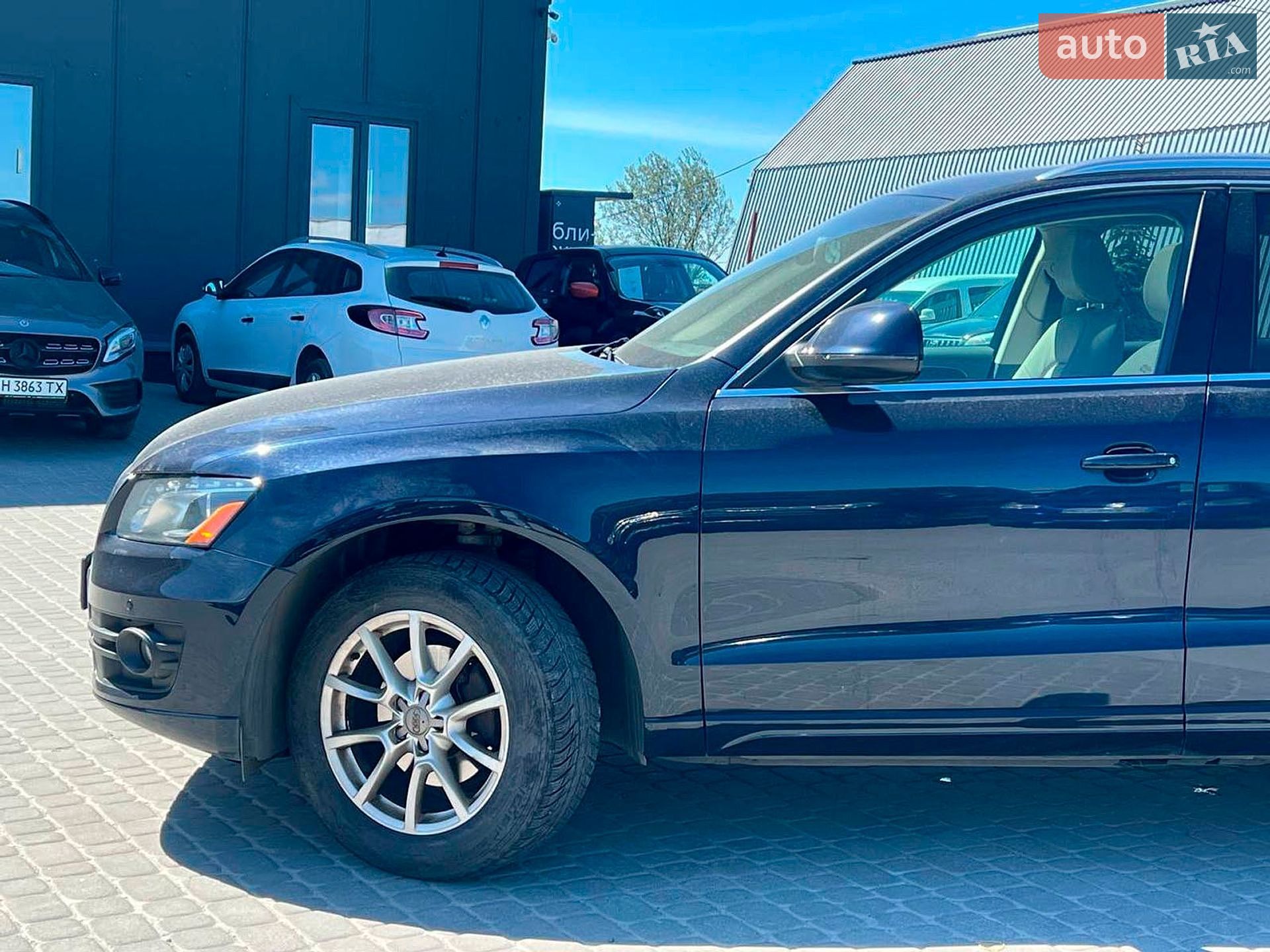Audi Q5 2011 VIN WA1LFAFP3BA103619 фото оголошення 4 з 44