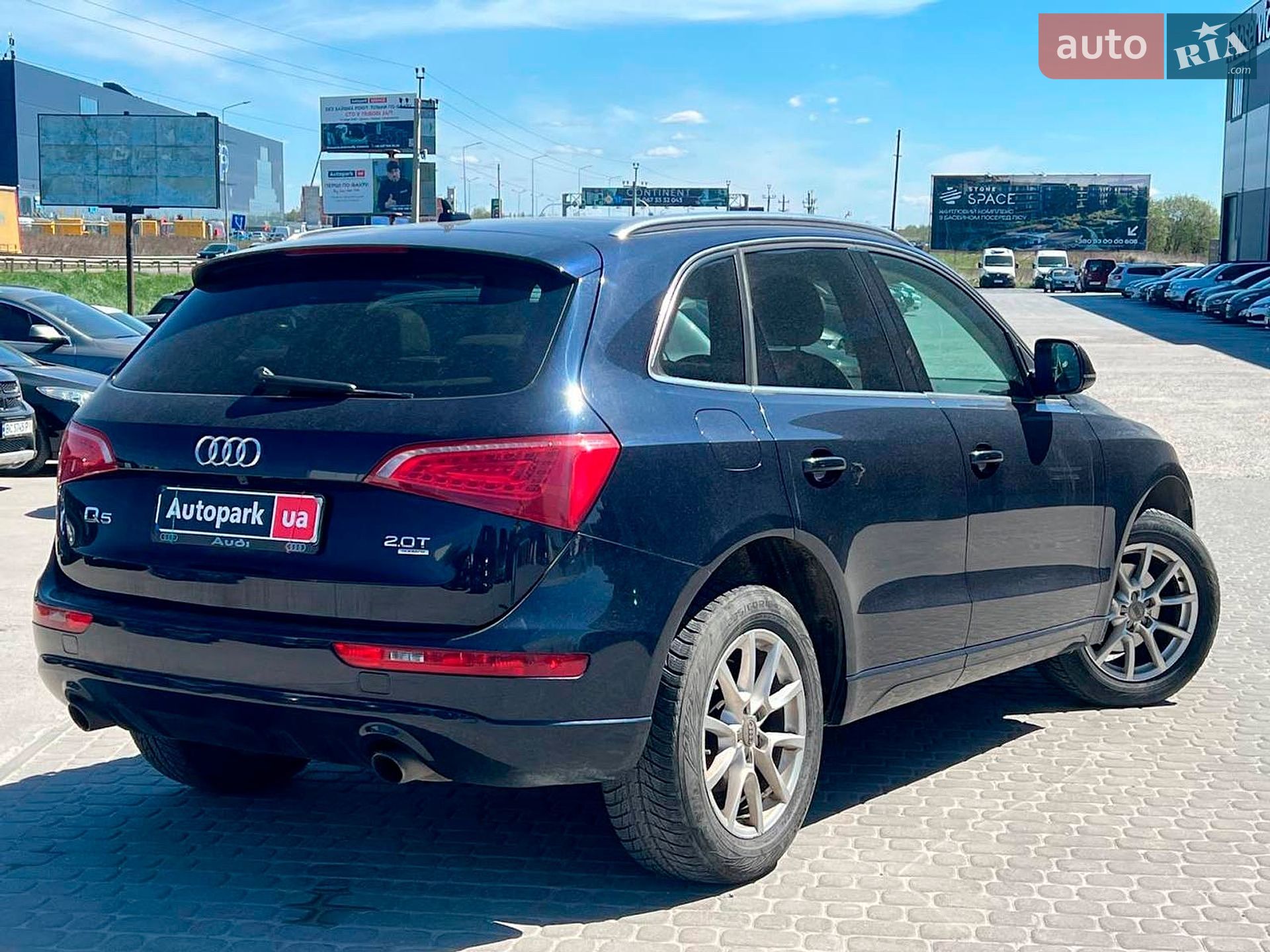Audi Q5 2011 VIN WA1LFAFP3BA103619 фото оголошення 9 з 44