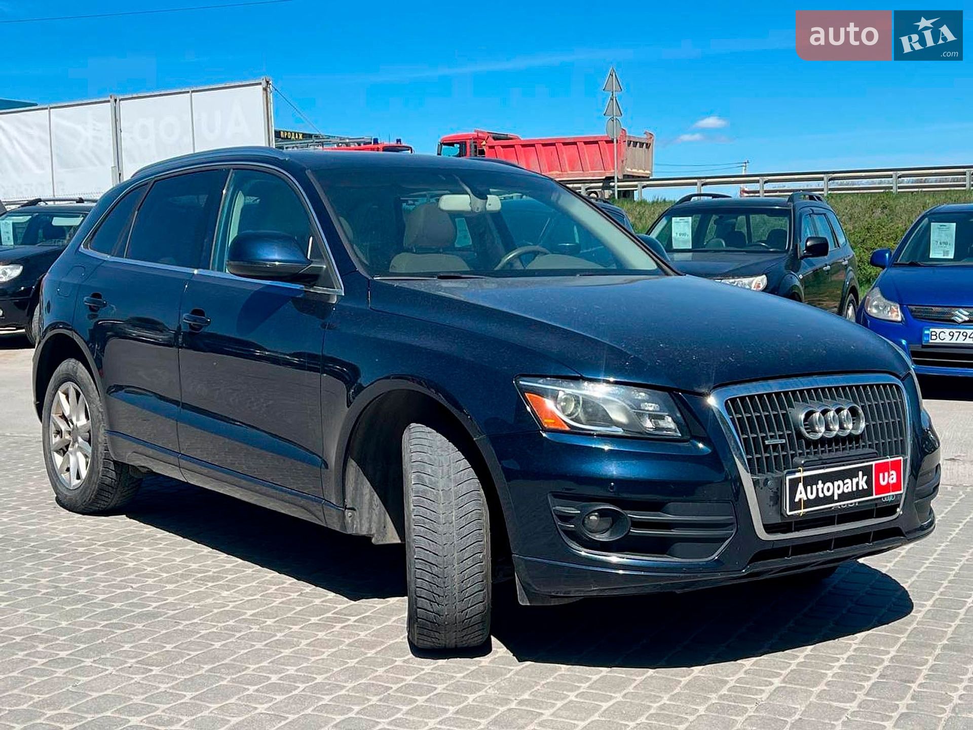 Audi Q5 2011 VIN WA1LFAFP3BA103619 фото оголошення 3 з 44