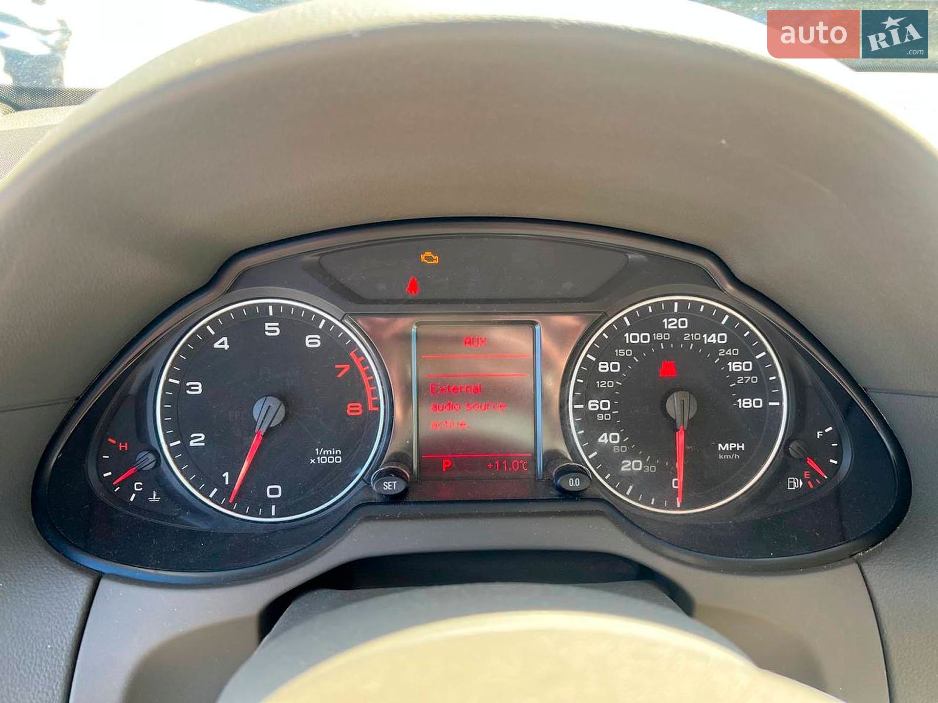 Audi Q5 2011 VIN WA1LFAFP3BA103619 фото оголошення 22 з 44