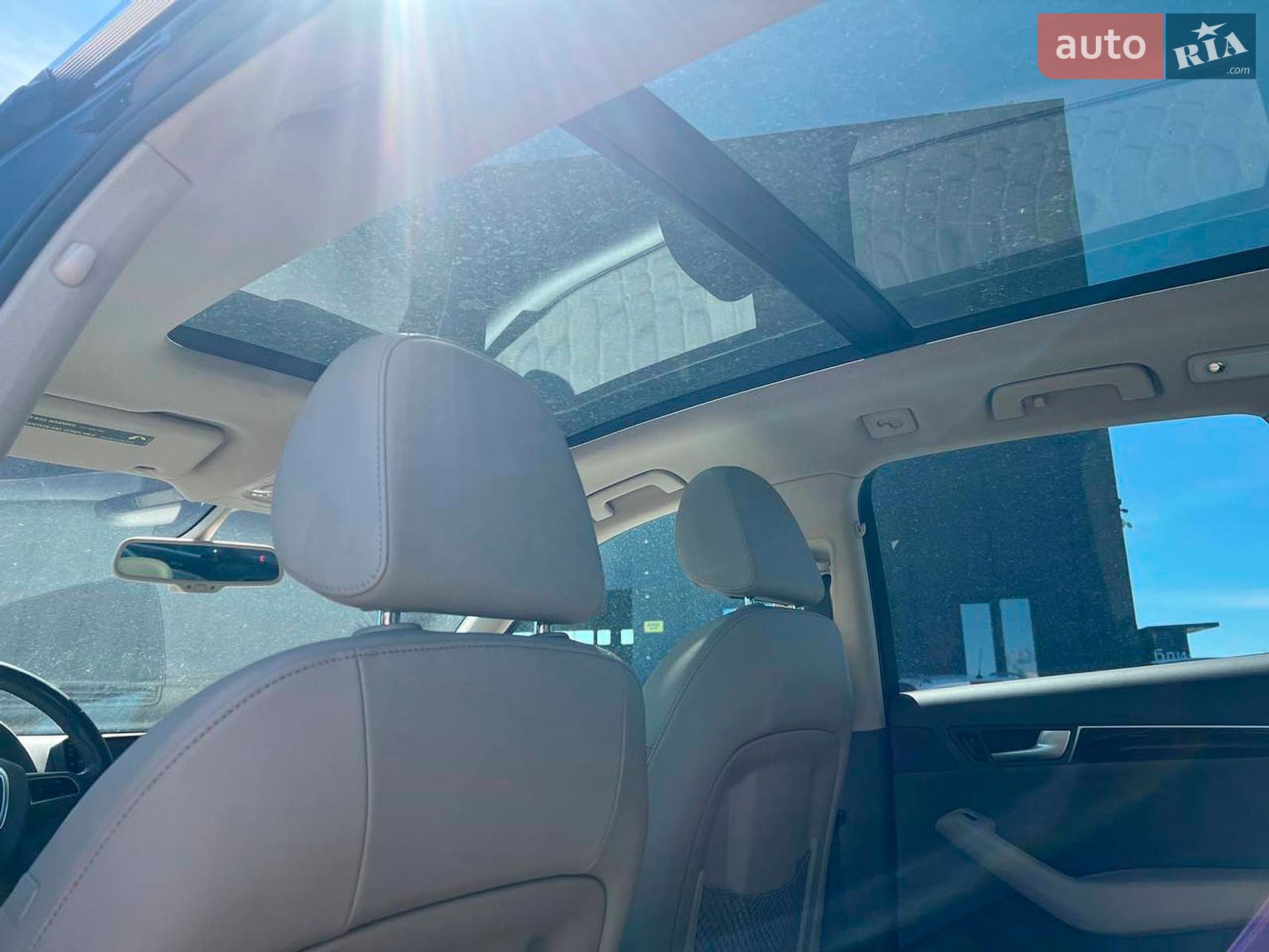 Audi Q5 2011 VIN WA1LFAFP3BA103619 фото оголошення 40 з 44