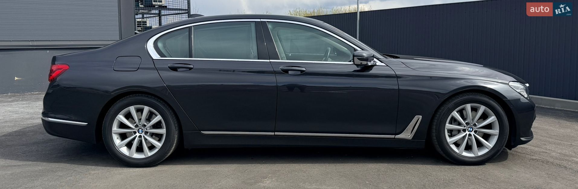 BMW 7 Series 2017 VIN WBA7C21080G809086 фото оголошення 5 з 20