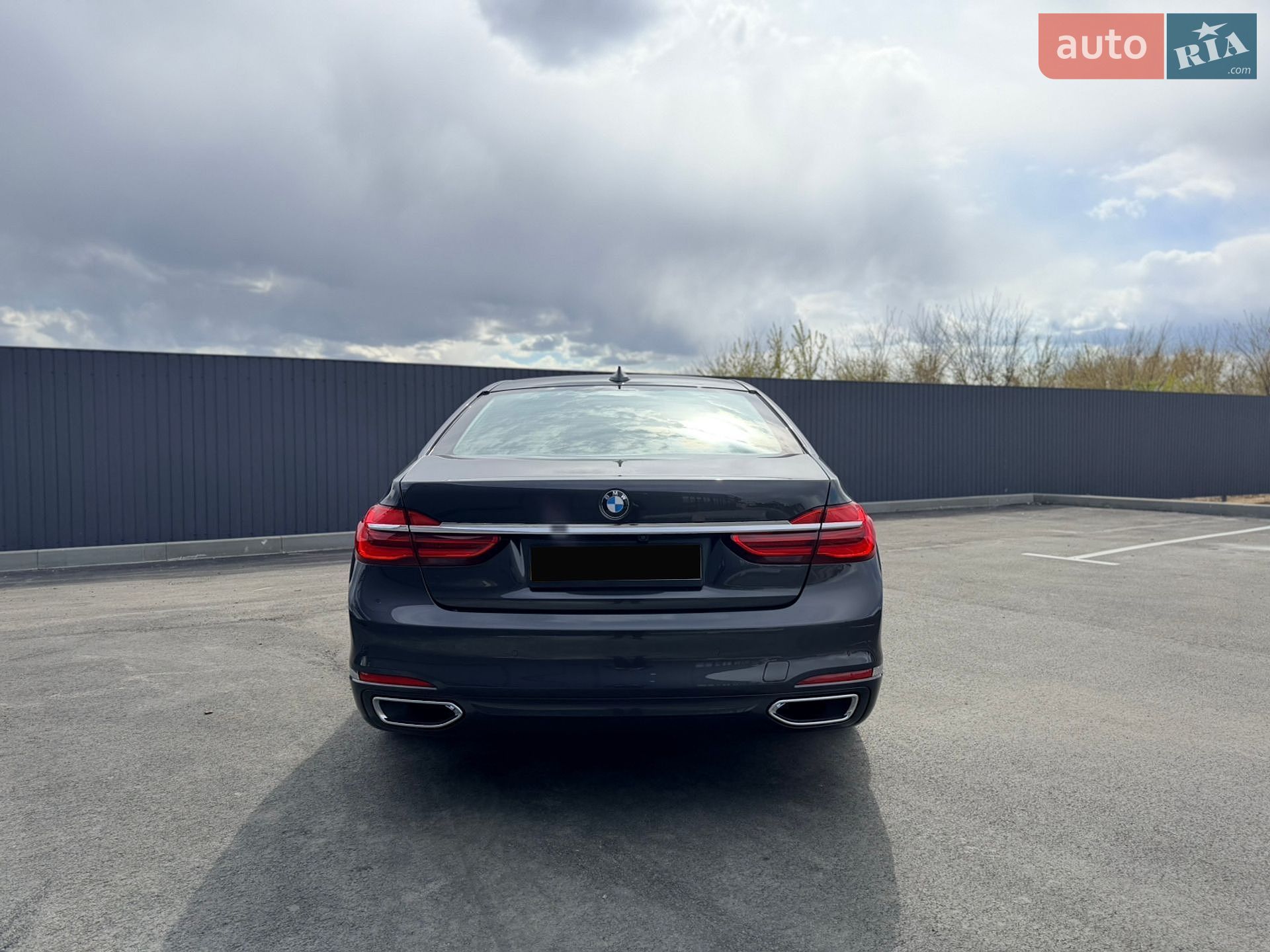 BMW 7 Series 2017 VIN WBA7C21080G809086 фото оголошення 9 з 20