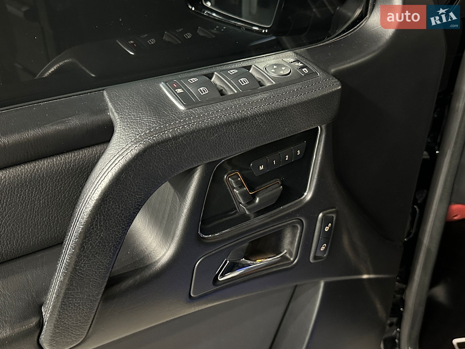 Mercedes-Benz G-Class 2017 VIN WDB4633481X286079 фото оголошення 14 з 20