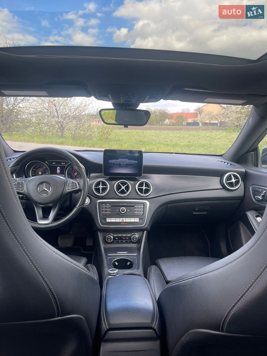 Mercedes-Benz CLA-Class 2018 VIN WDDSJ4GB1JN638885 фото оголошення 25 з 31
