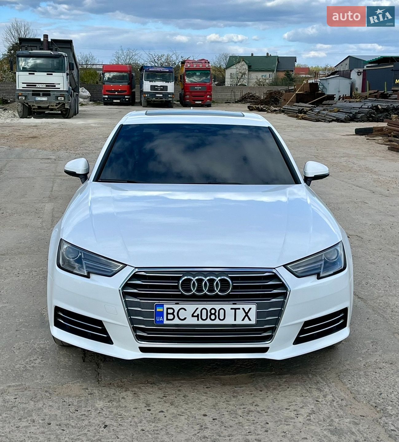 Audi A4 2017 VIN WAUGMAF43HA178524 фото оголошення 3 з 38