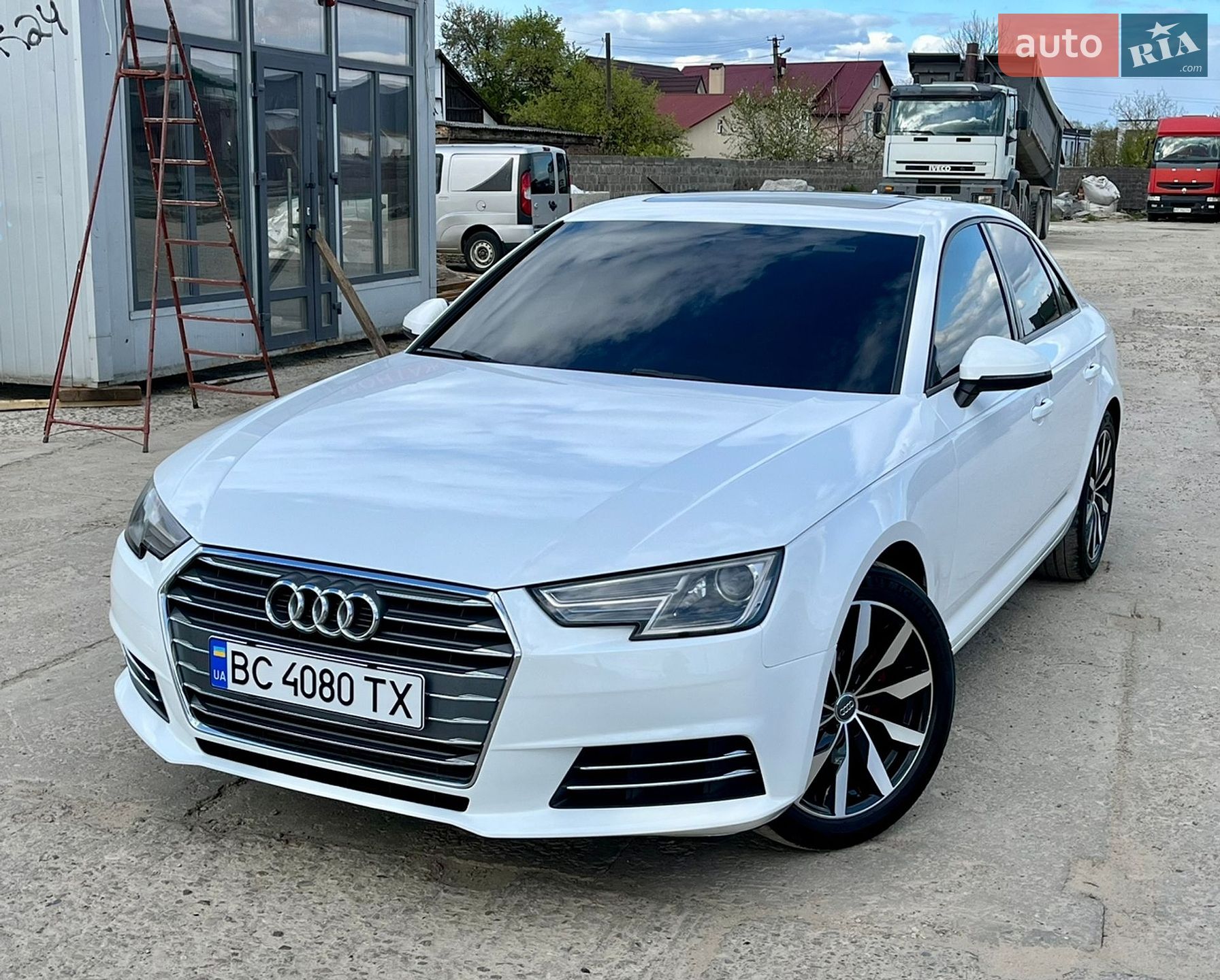 Audi A4 2017 VIN WAUGMAF43HA178524 фото оголошення 15 з 38