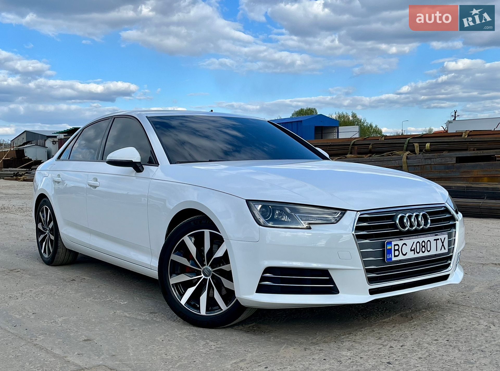 Audi A4 2017 VIN WAUGMAF43HA178524 фото оголошення 22 з 38