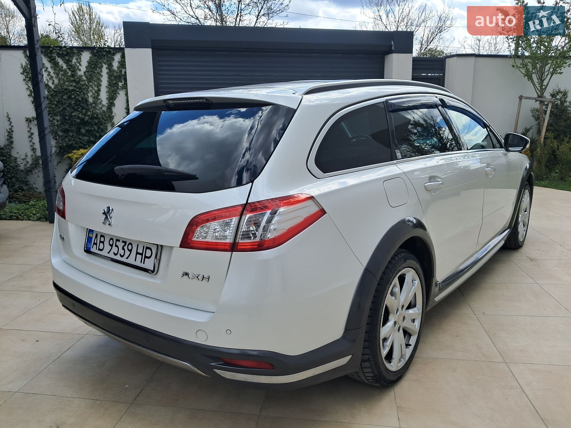 Peugeot 508 RXH 2012 VIN VF38URHC8CL081901 фото оголошення 10 з 41