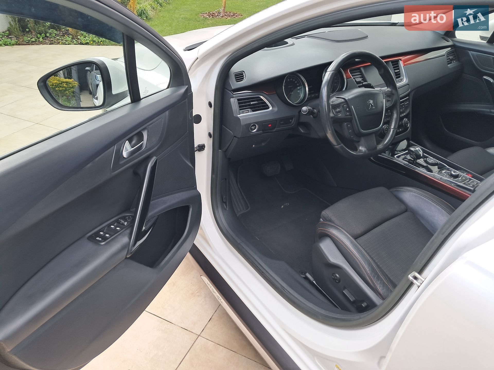 Peugeot 508 RXH 2012 VIN VF38URHC8CL081901 фото оголошення 11 з 41