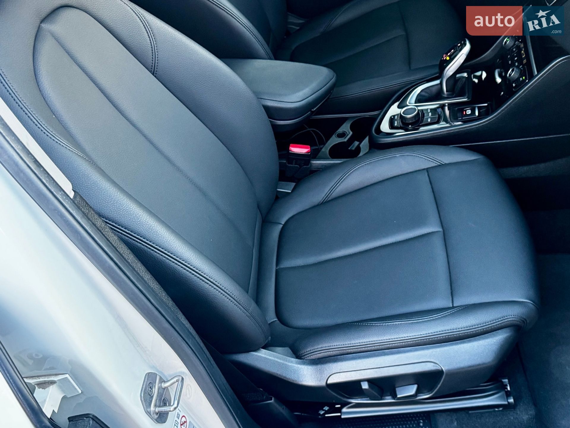 BMW 2 Series 2020 VIN WBA6T9103M7G96497 фото оголошення 36 з 49