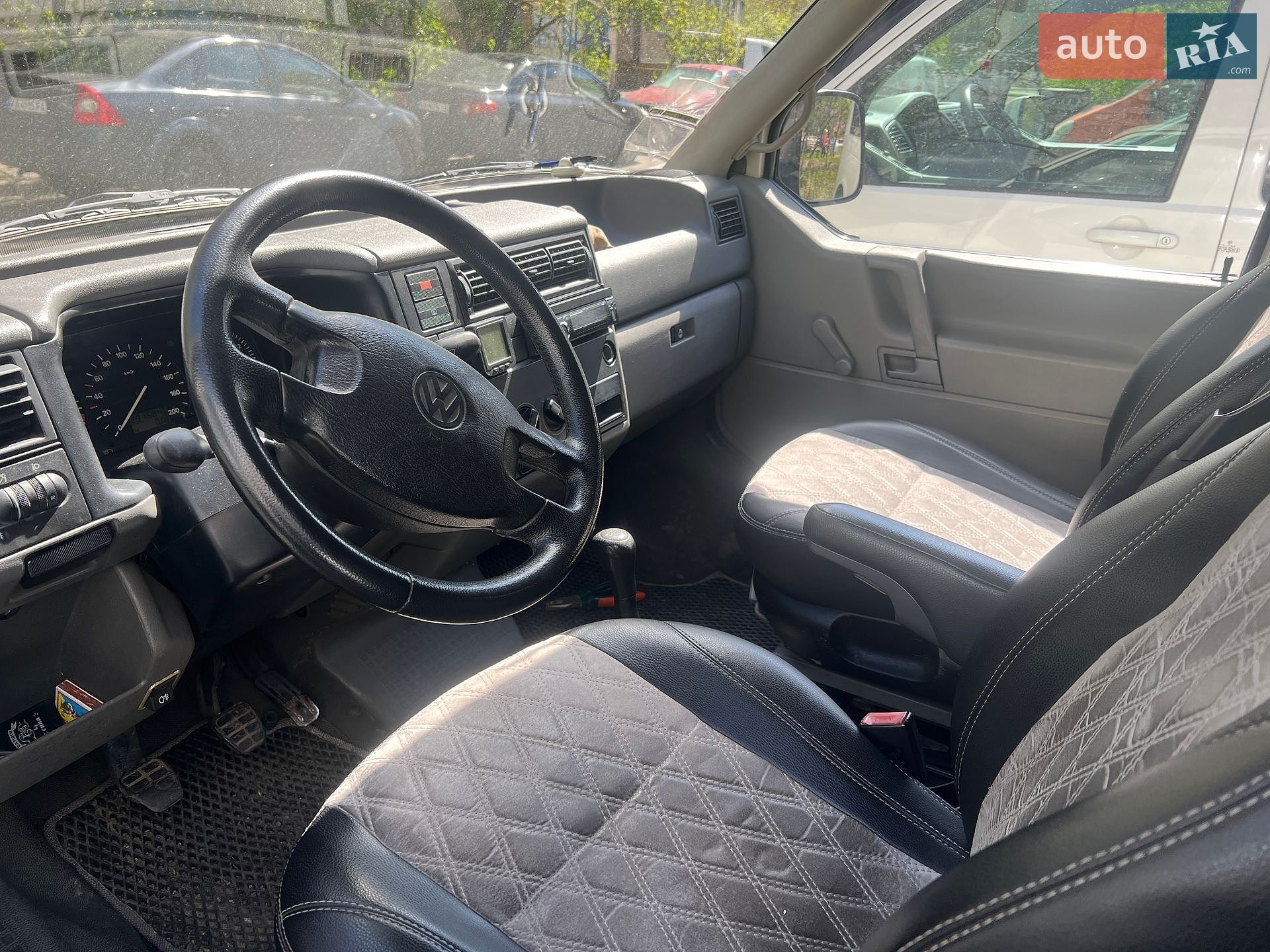 Volkswagen Transporter 1996 VIN WV1ZZZ70ZVH061011 фото оголошення 11 з 11