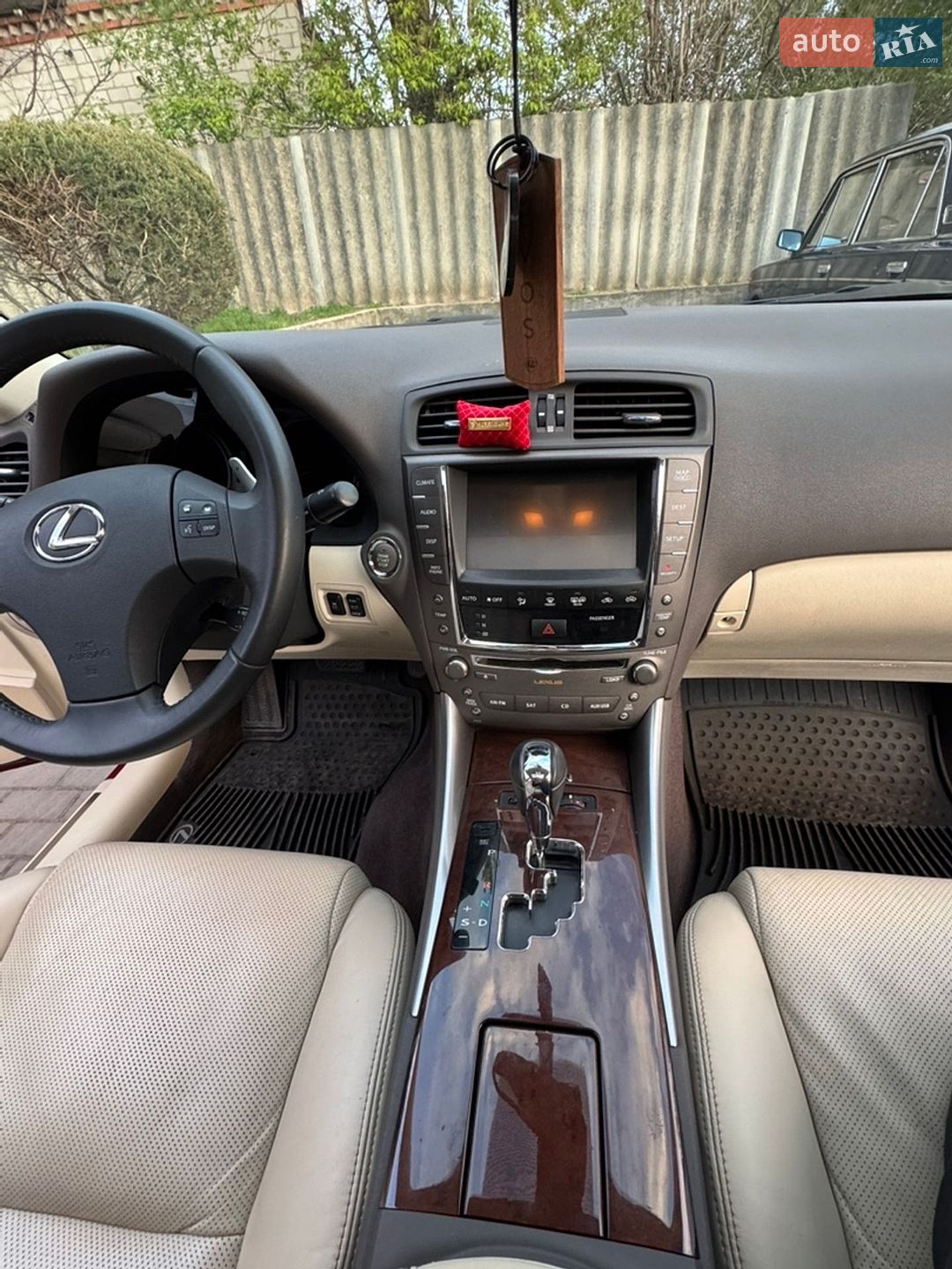 Lexus IS 2010 VIN JTHCF5C26A2032610 фото оголошення 28 з 33