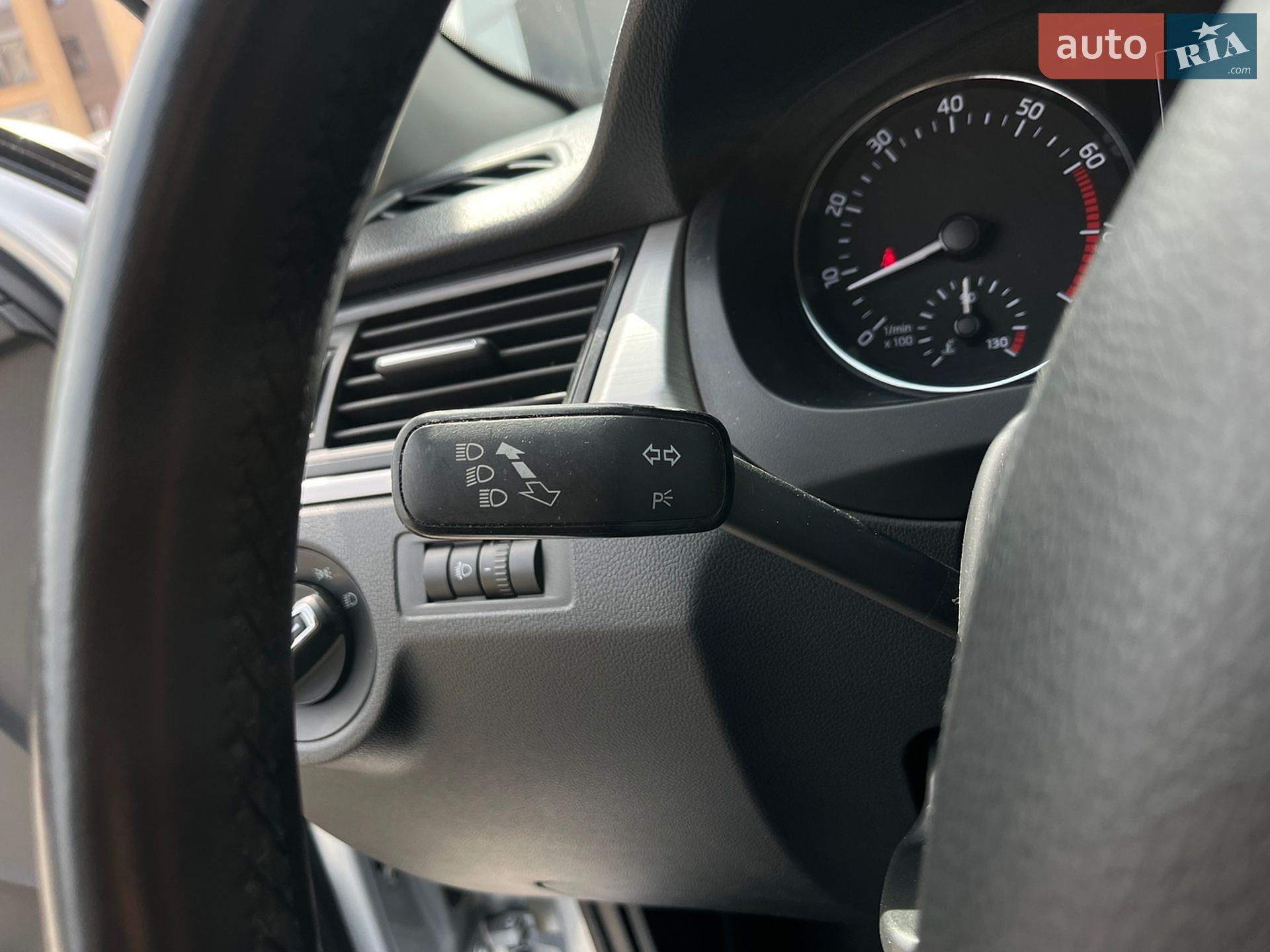 Skoda Rapid 2017 VIN TMBAA2NH1HB100782 фото оголошення 15 з 15