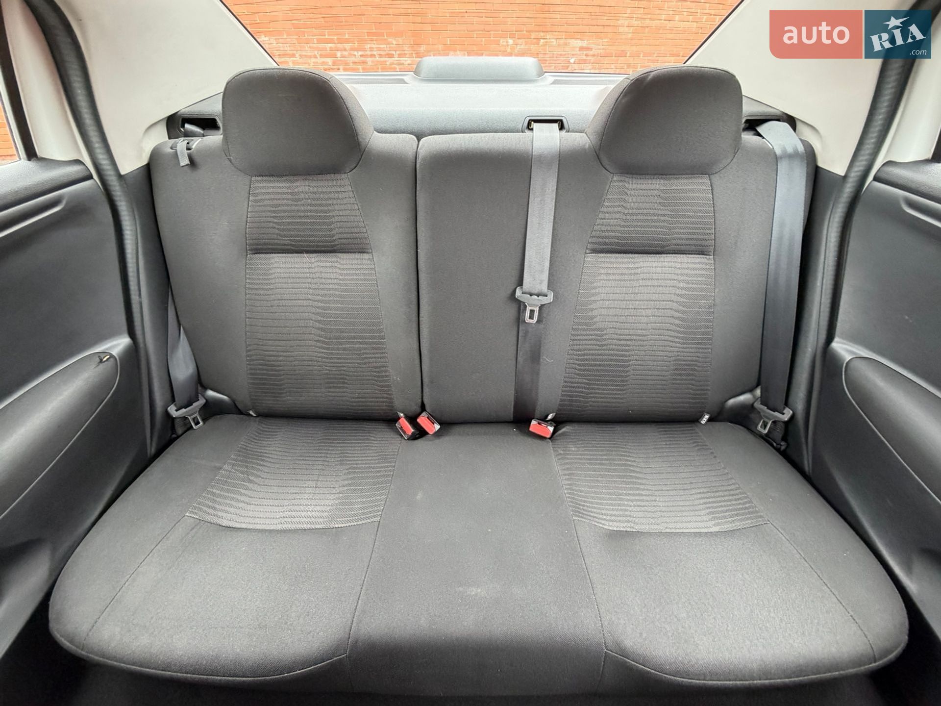 Peugeot 301 2018 VIN VF3DDHMZ6JJ615774 фото оголошення 16 з 21