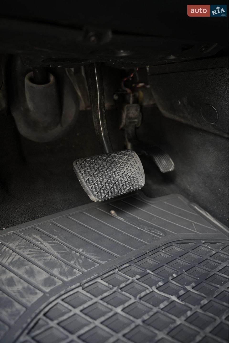 Mercedes-Benz V-Class 2014 VIN WDF44781313001827 фото оголошення 32 з 79