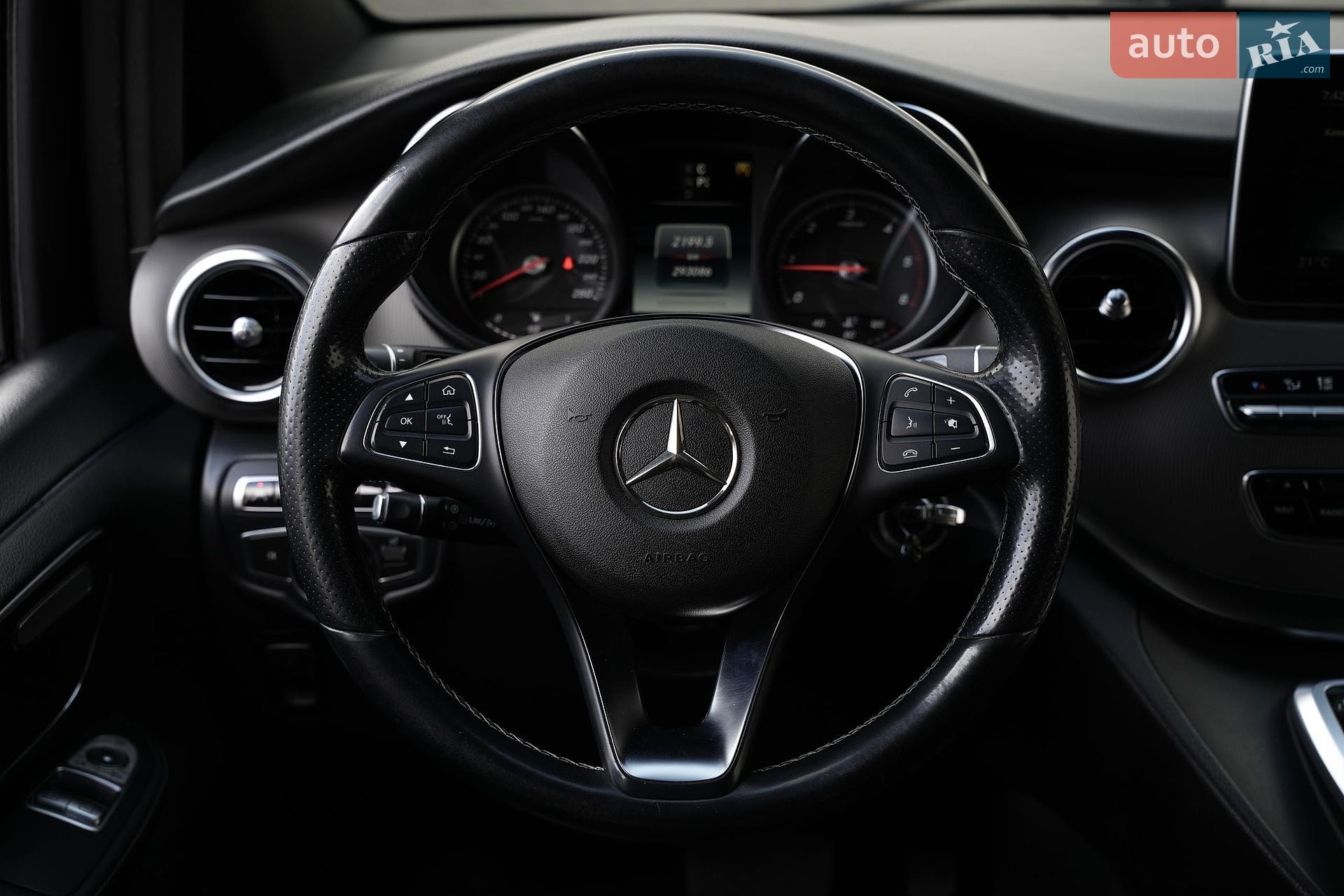 Mercedes-Benz V-Class 2014 VIN WDF44781313001827 фото оголошення 47 з 79