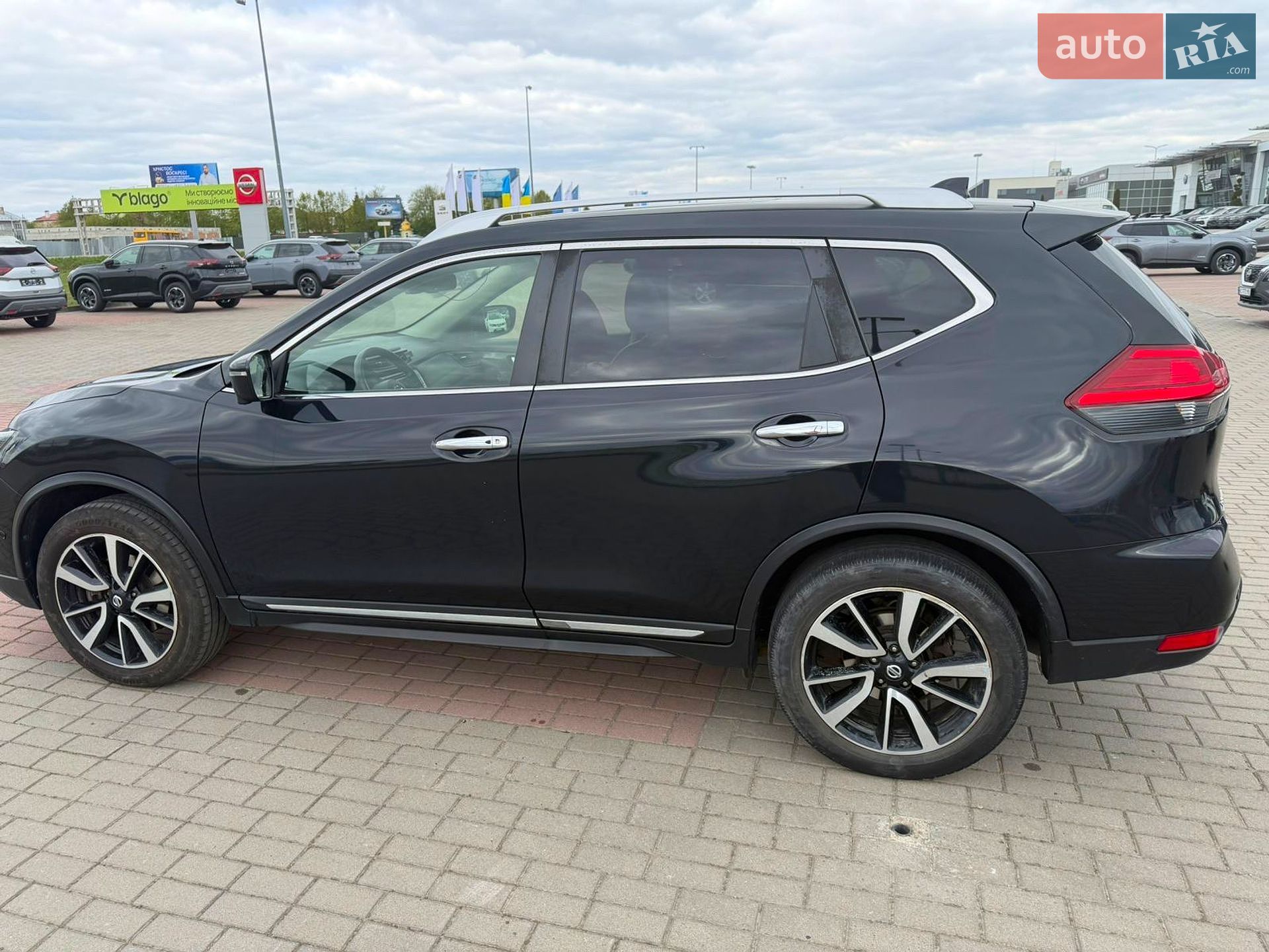 Nissan X-Trail 2017 VIN JN1JFAT32U0100550 фото оголошення 6 з 54