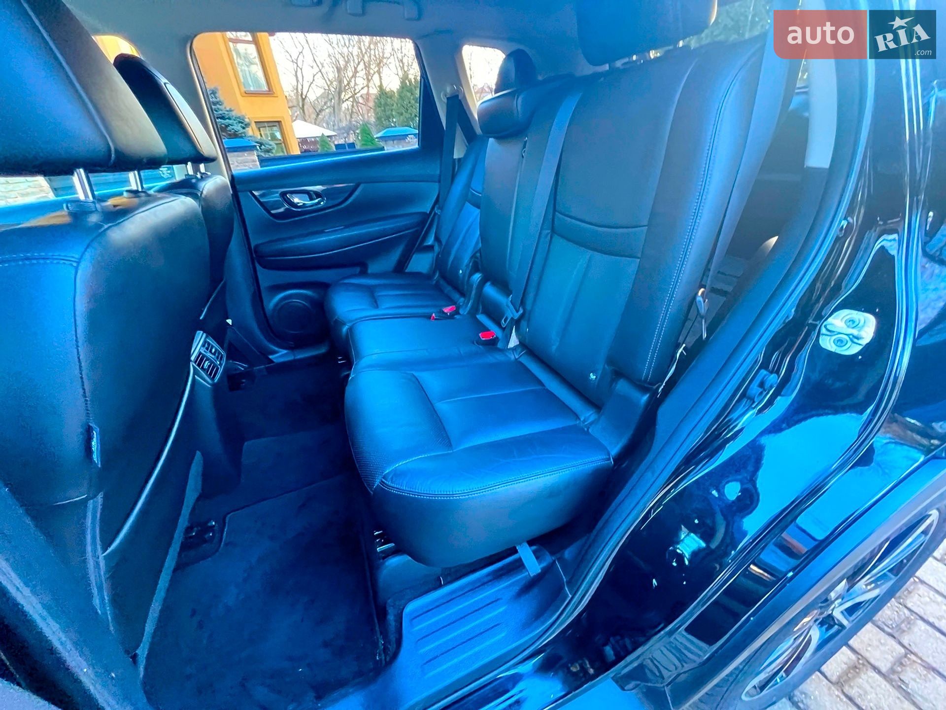 Nissan X-Trail 2017 VIN JN1JFAT32U0100550 фото оголошення 14 з 54