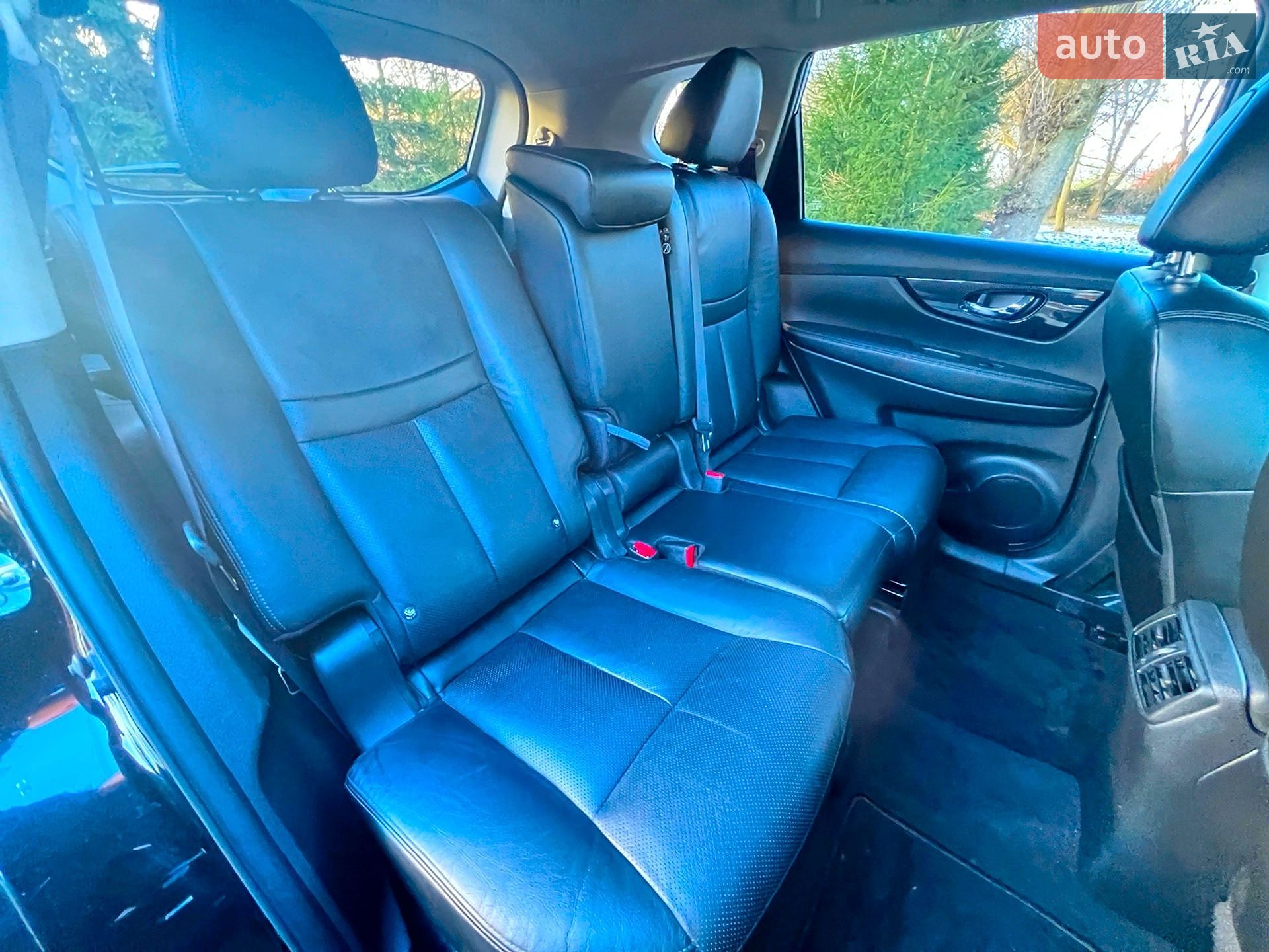 Nissan X-Trail 2017 VIN JN1JFAT32U0100550 фото оголошення 16 з 54