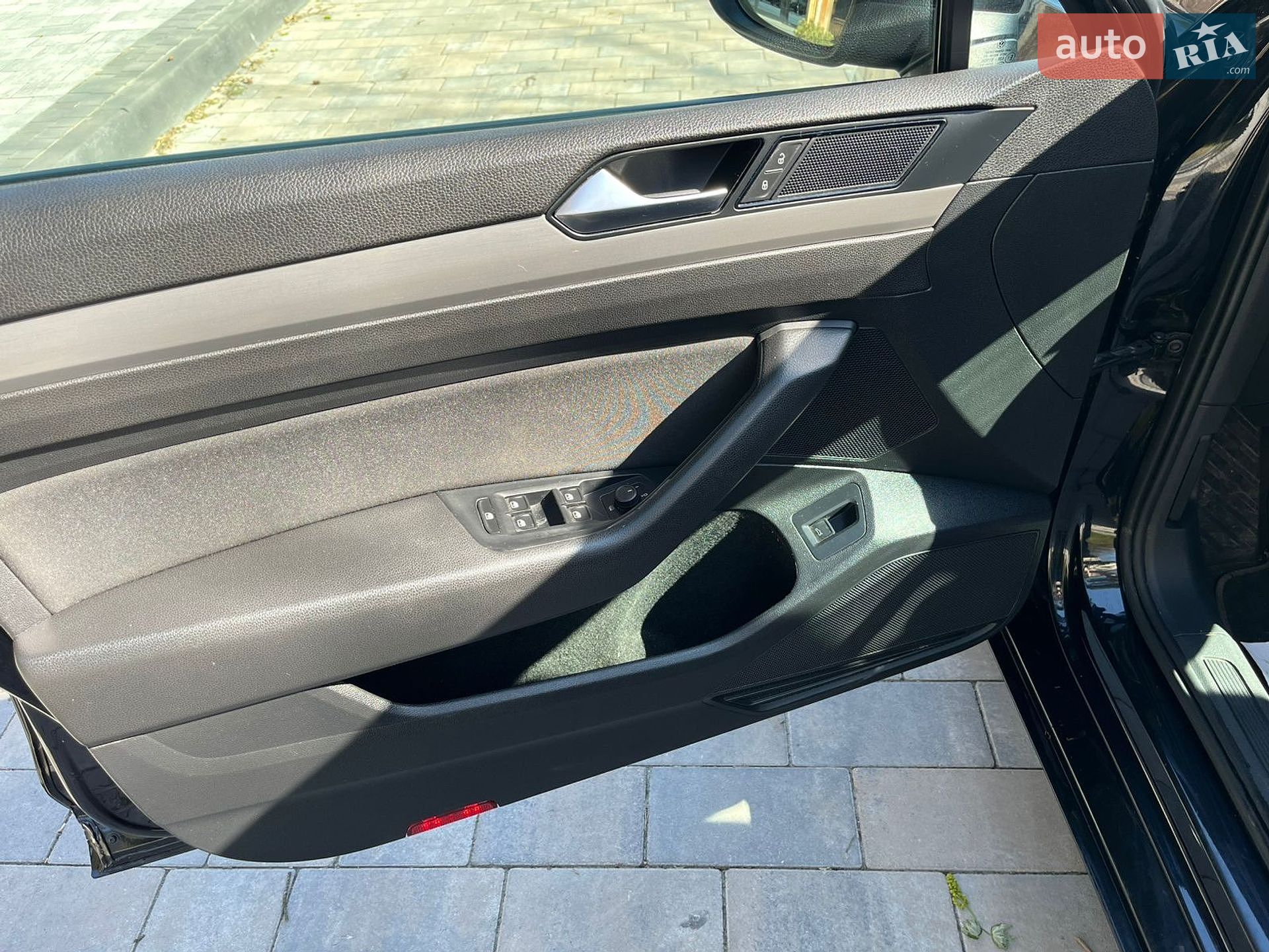 Volkswagen Passat 2016 VIN WVWZZZ3CZHP003243 фото оголошення 26 з 31