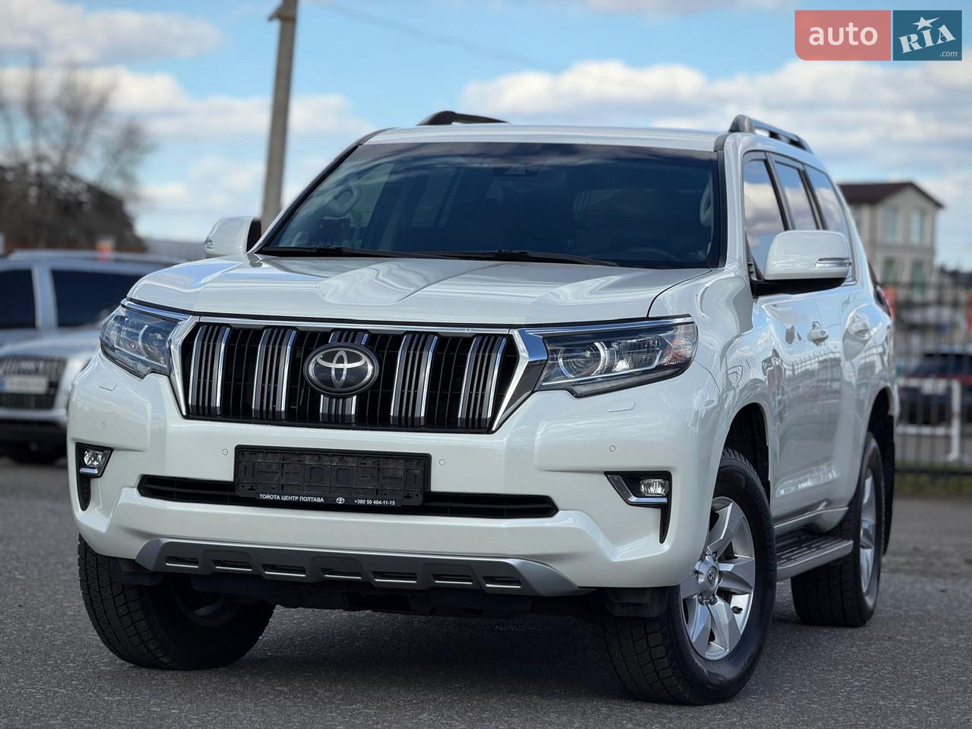 Toyota Land Cruiser Prado 2019 VIN JTEBU3FJ80K175983 фото оголошення 2 з 79