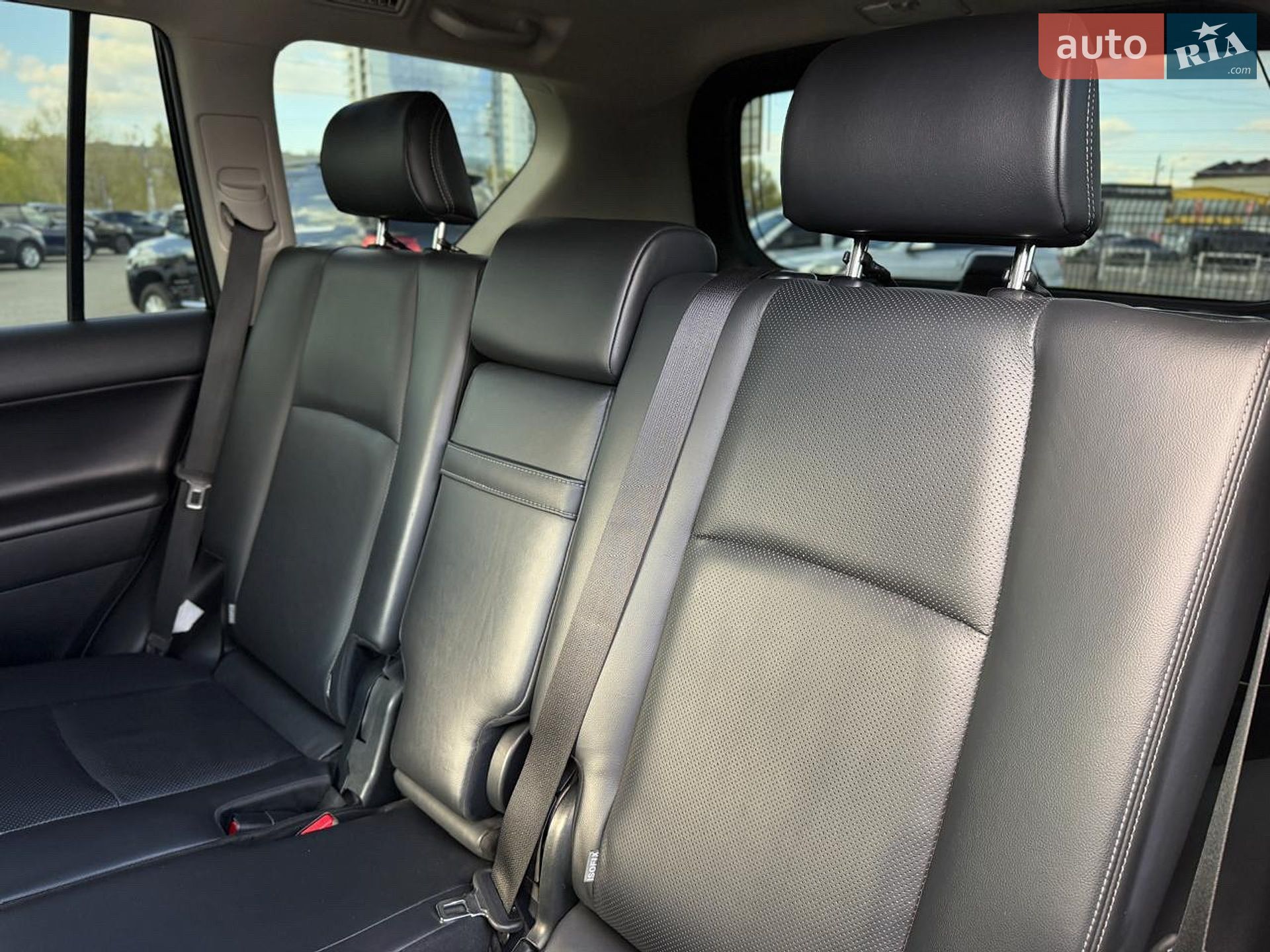 Toyota Land Cruiser Prado 2019 VIN JTEBU3FJ80K175983 фото оголошення 46 з 79