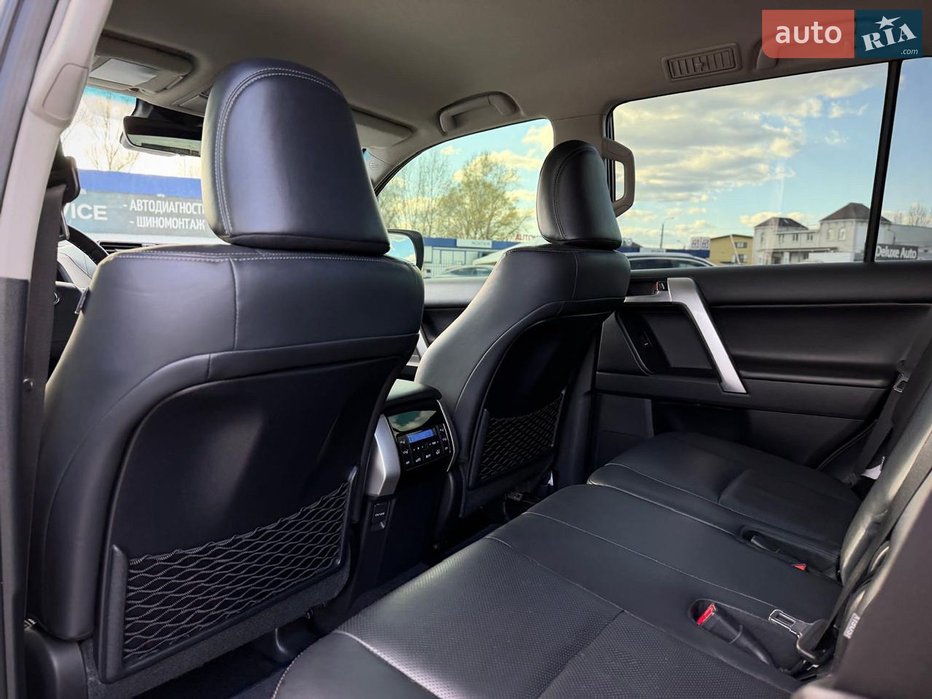 Toyota Land Cruiser Prado 2019 VIN JTEBU3FJ80K175983 фото оголошення 47 з 79