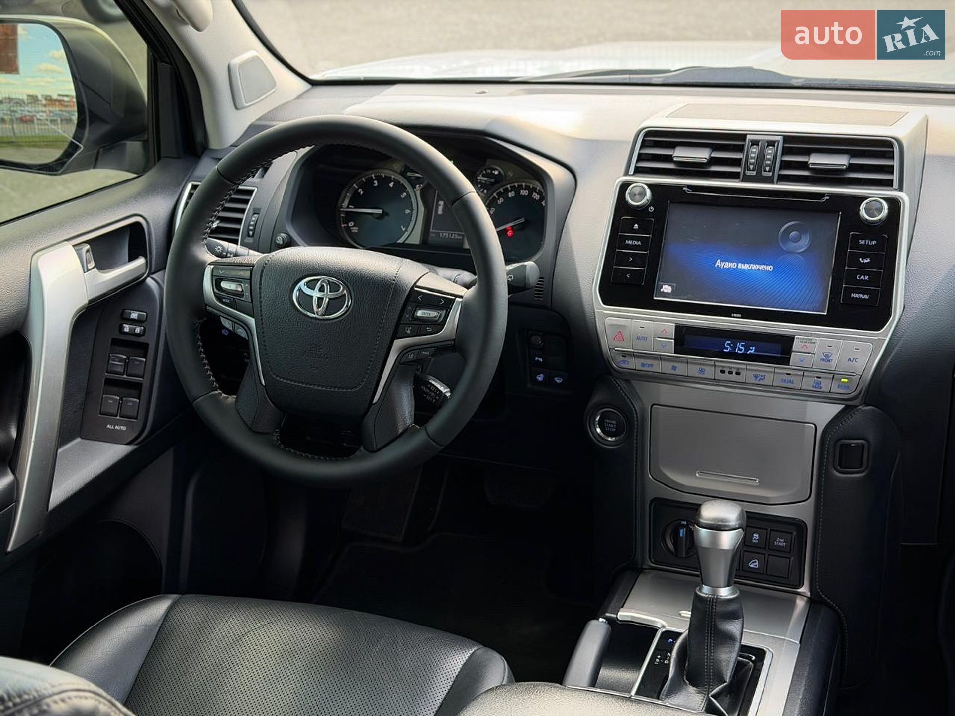 Toyota Land Cruiser Prado 2019 VIN JTEBU3FJ80K175983 фото оголошення 69 з 79